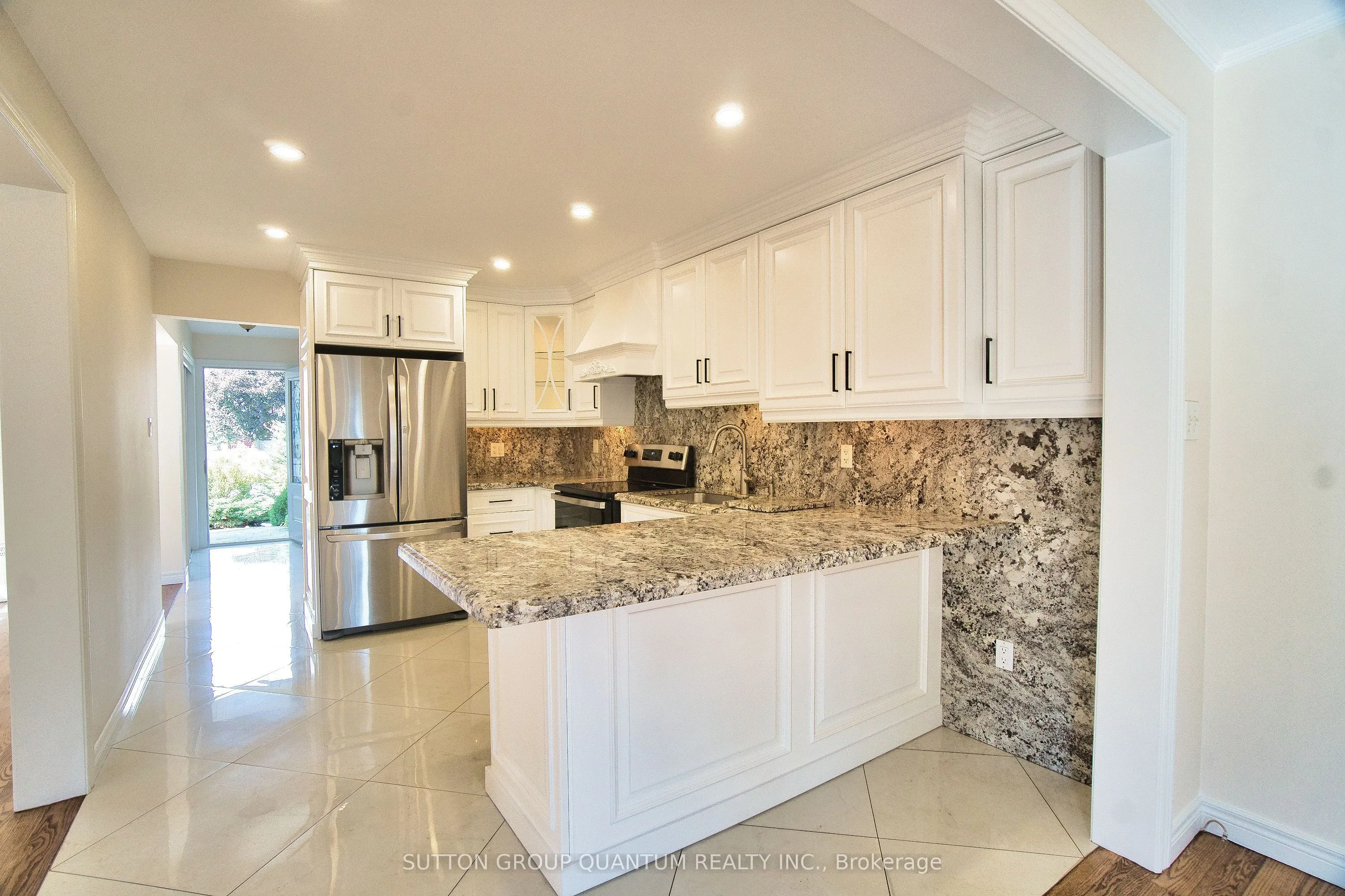3312 Sundew Court