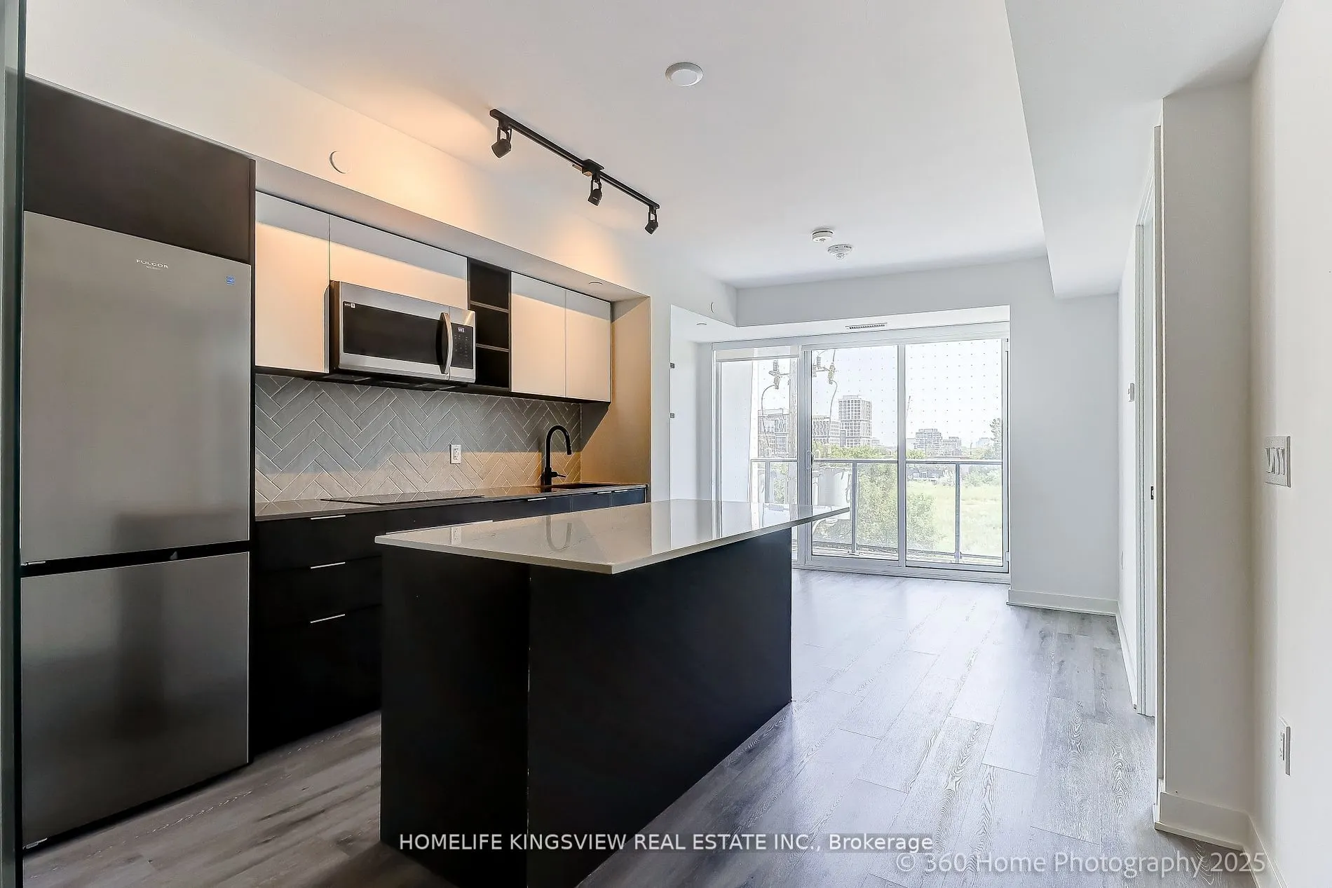 36 Zorra Street, #319
