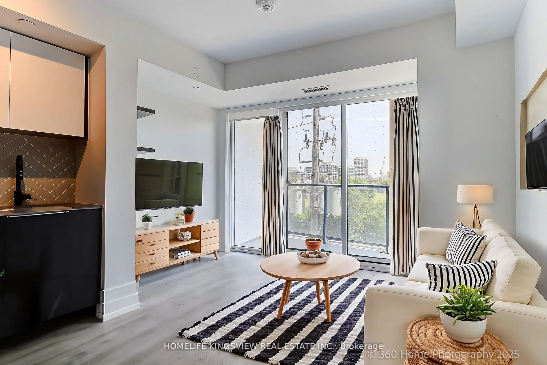 36 Zorra Street, #319
