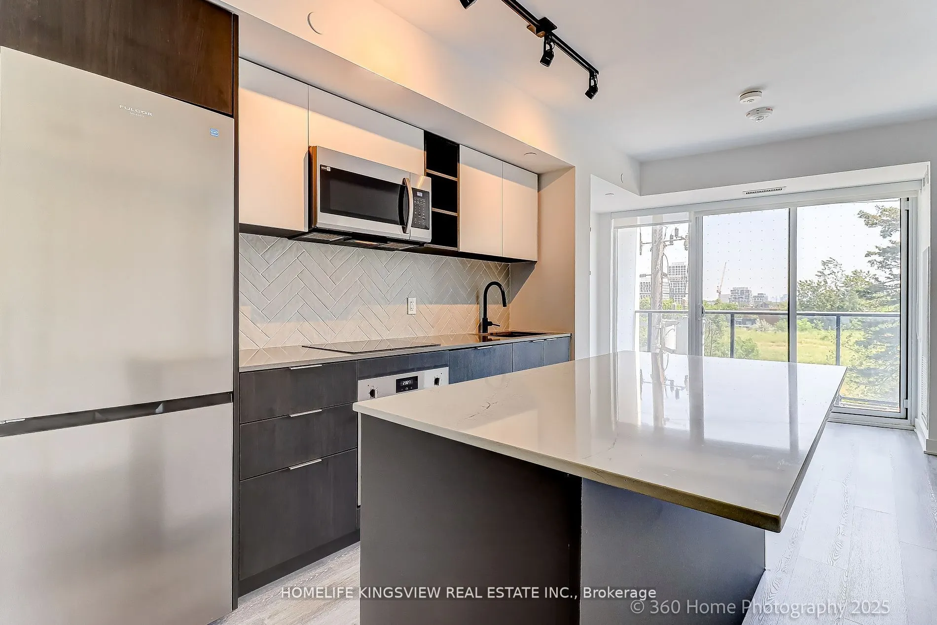 36 Zorra Street, #319