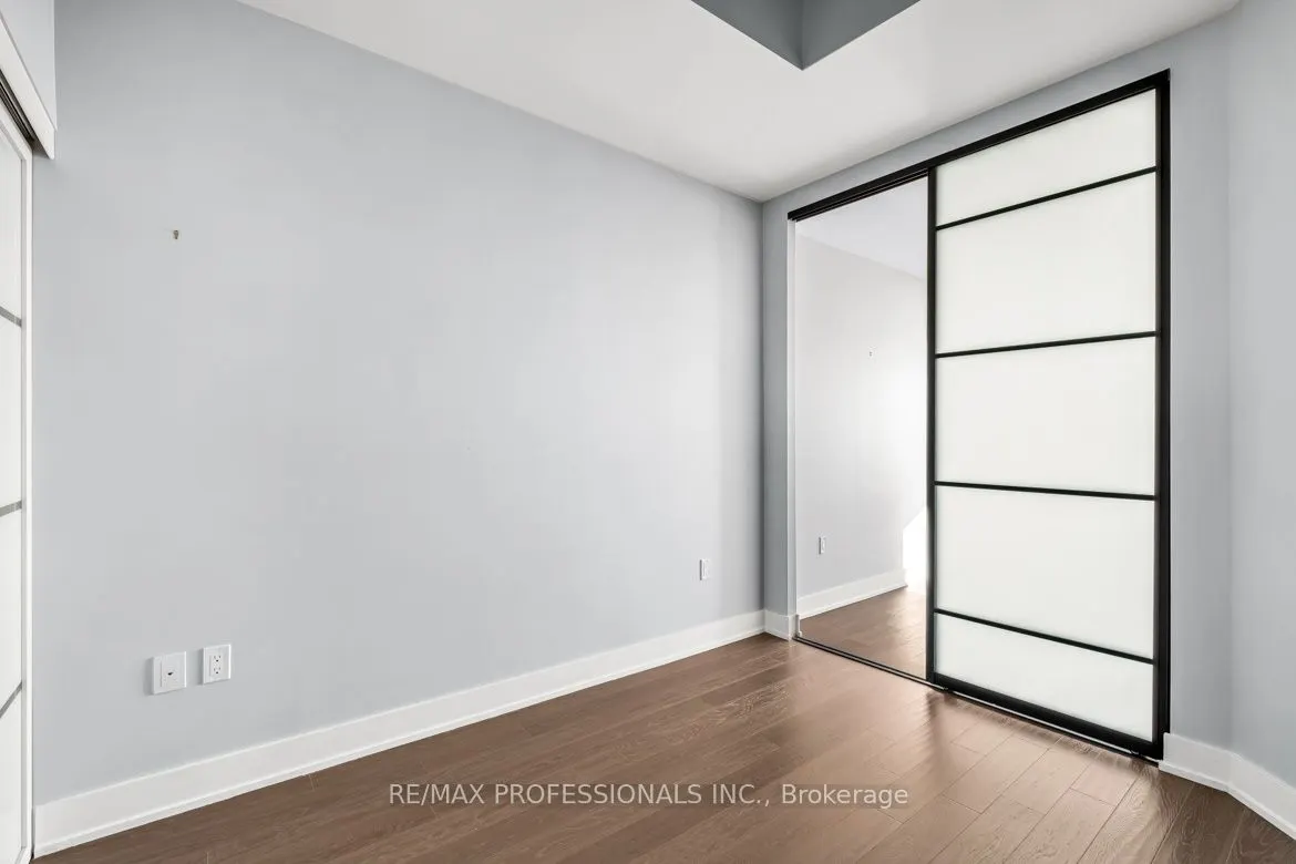 20 Shore Breeze Drive, #1109