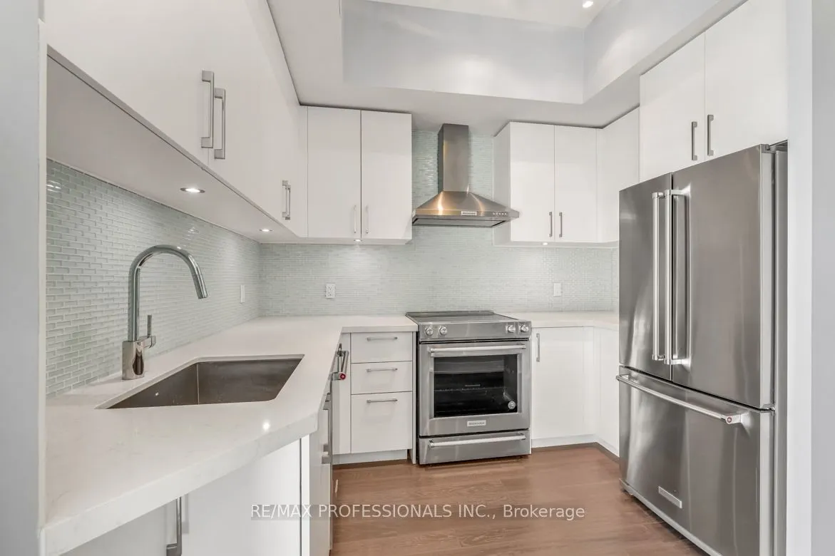 20 Shore Breeze Drive, #1109