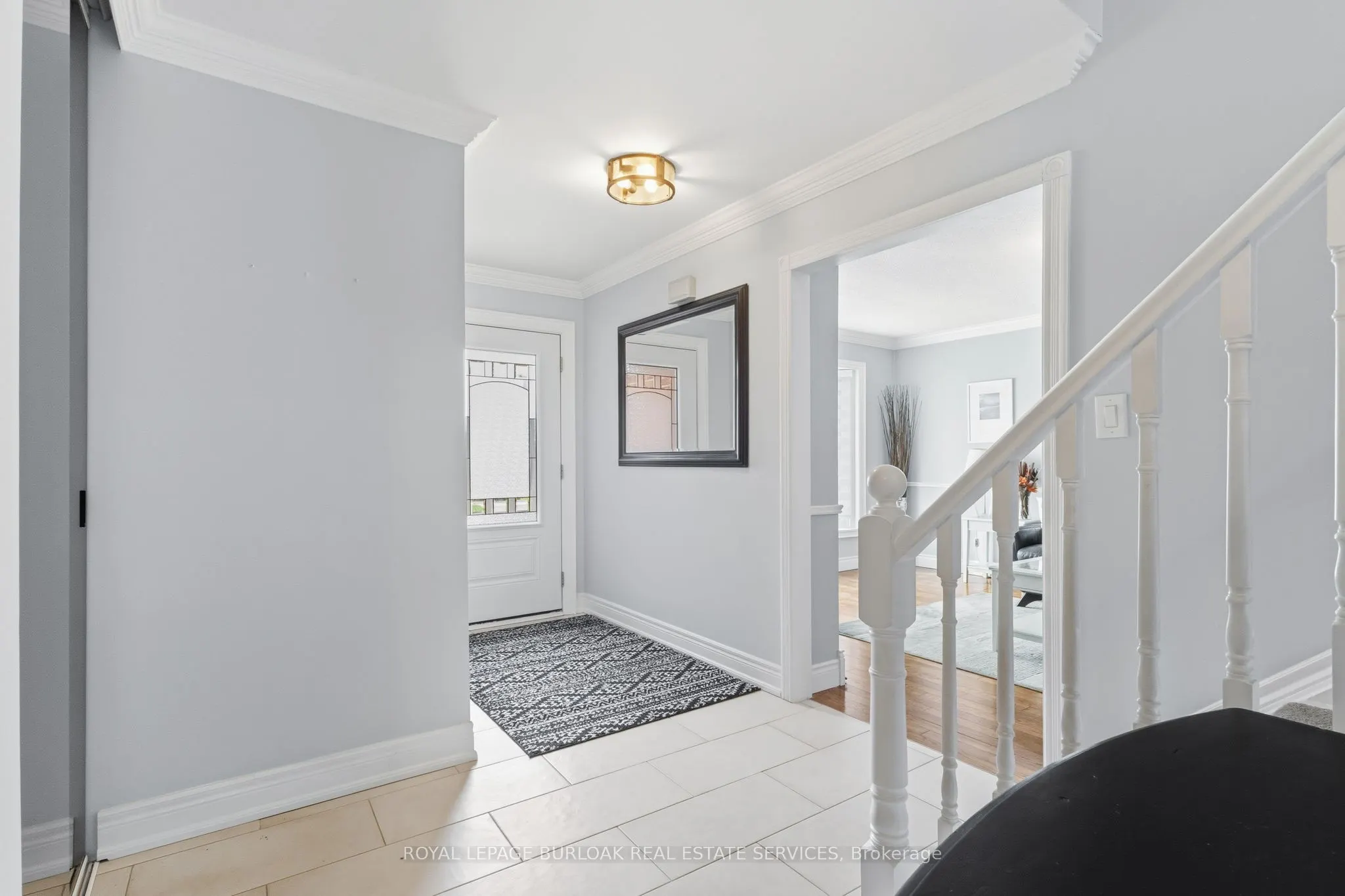 487 White Drive