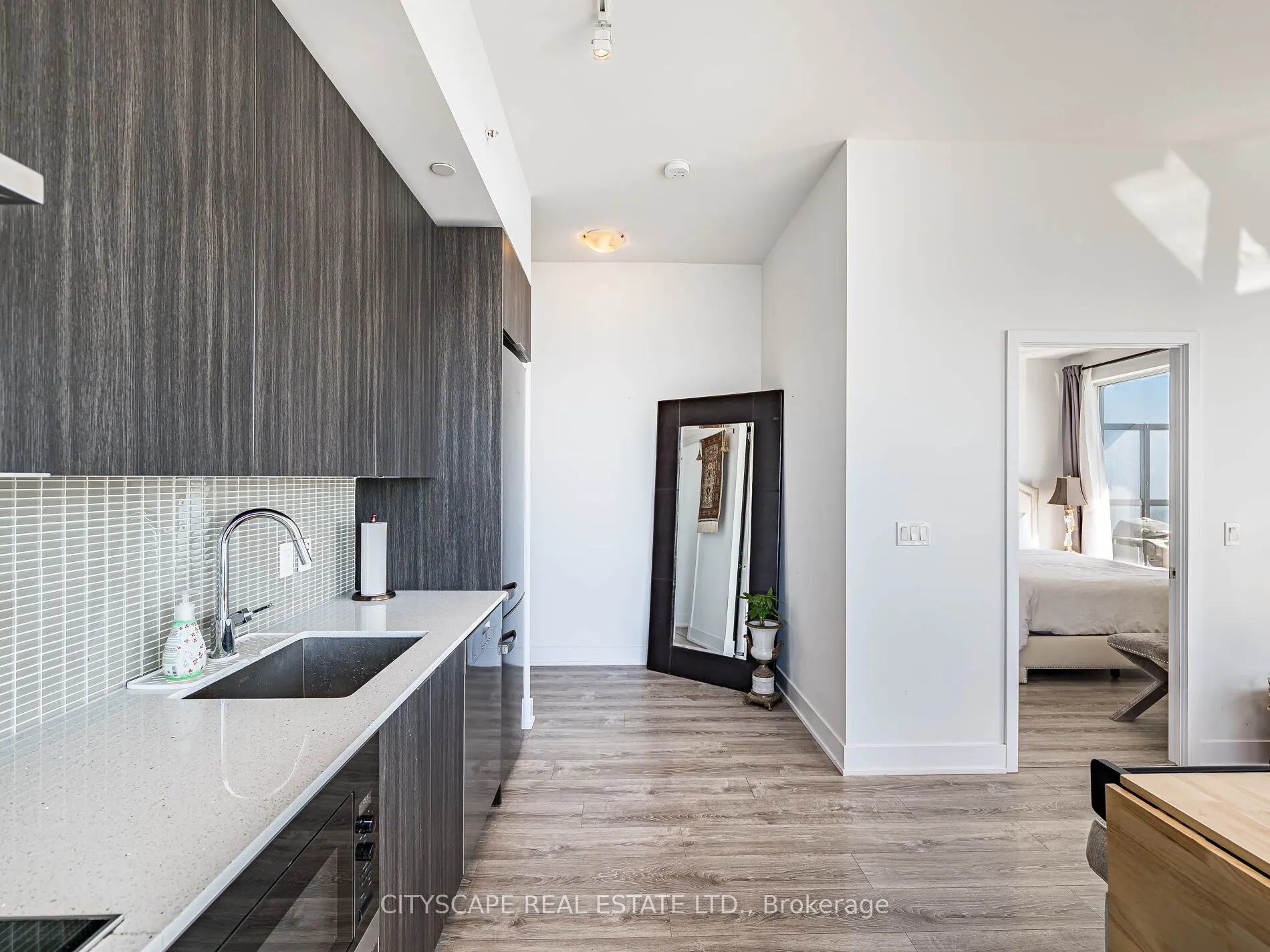 20 Shore Breeze Drive, #4410