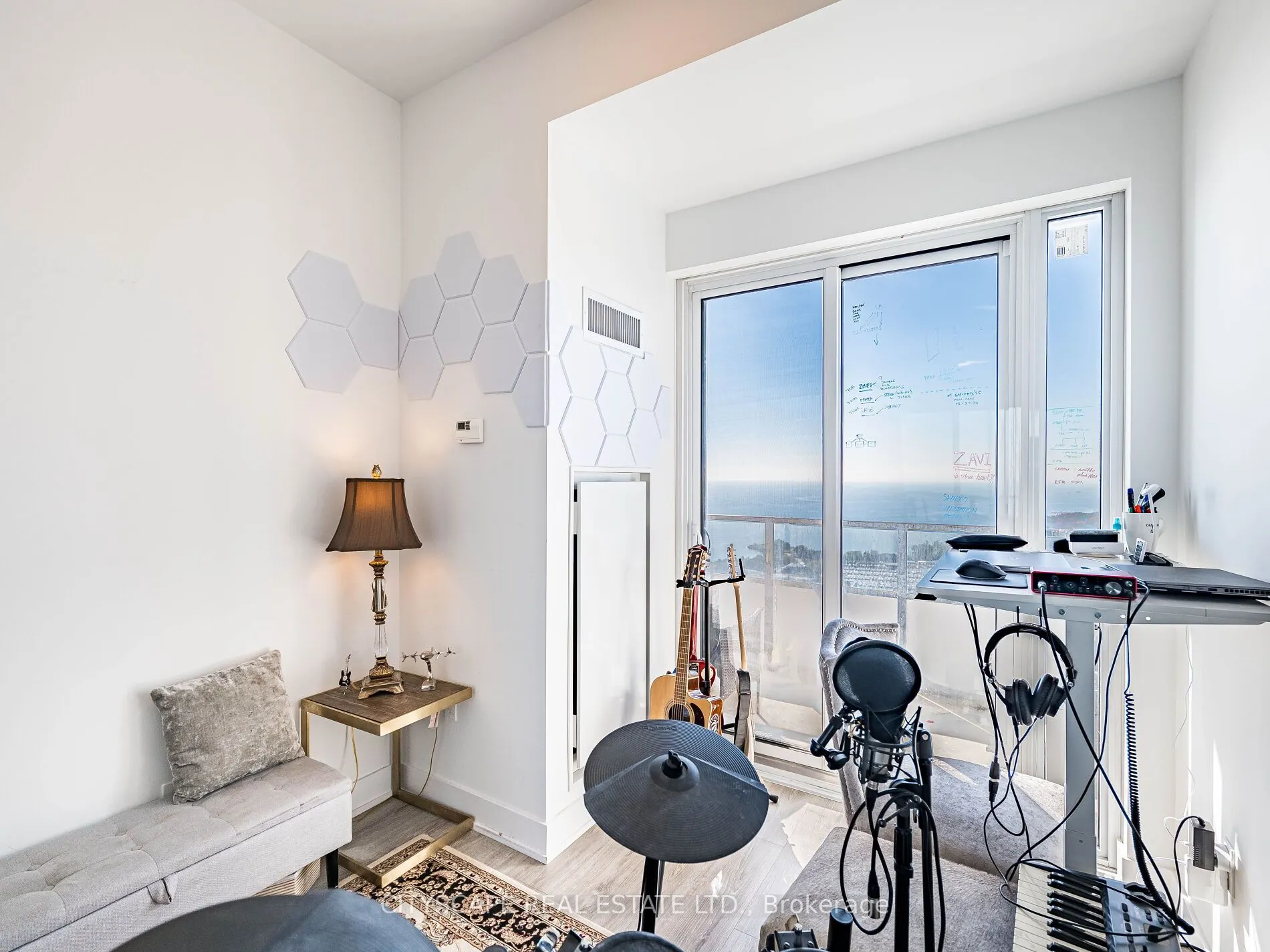 20 Shore Breeze Drive, #4410
