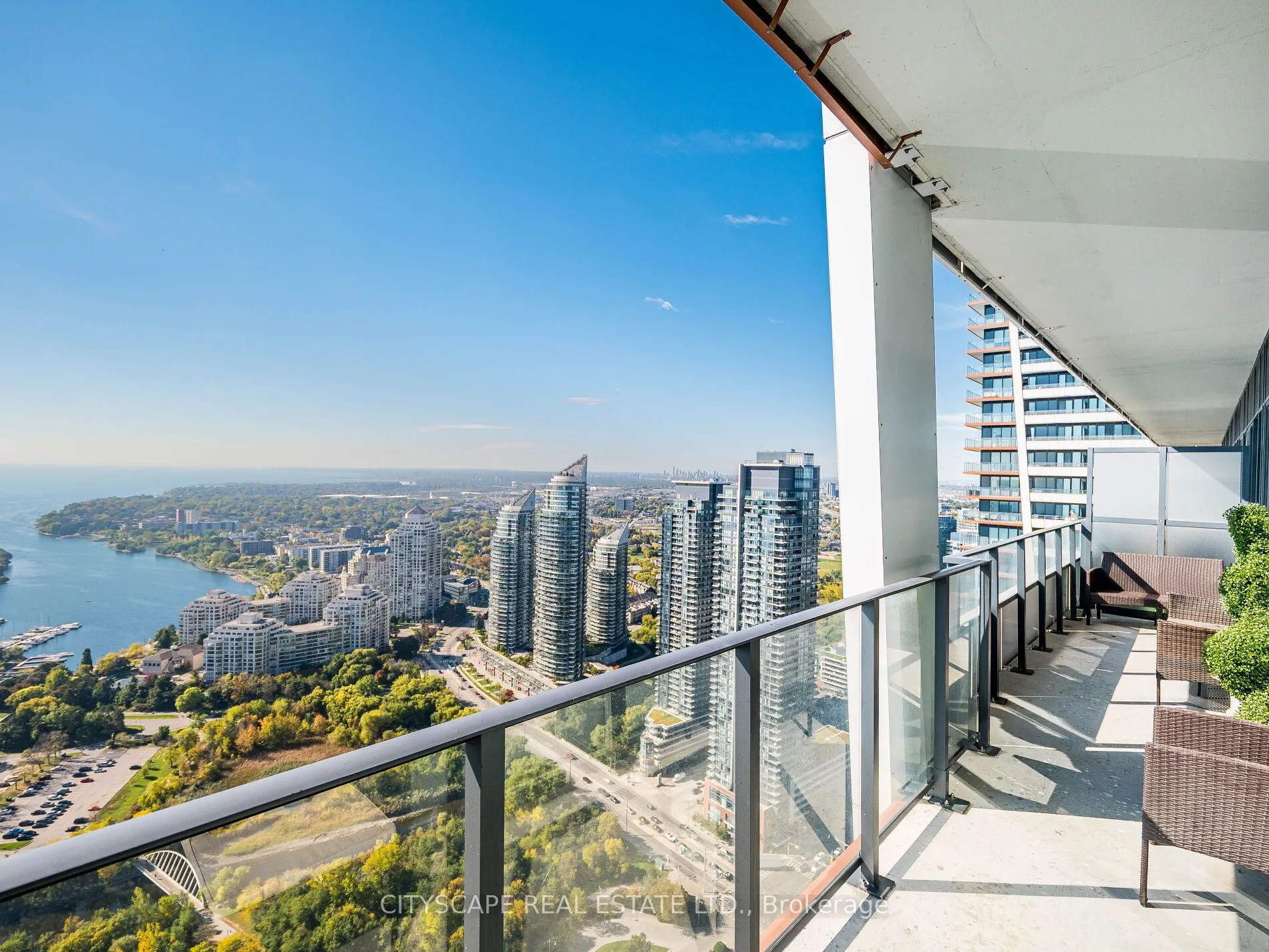20 Shore Breeze Drive, #4410