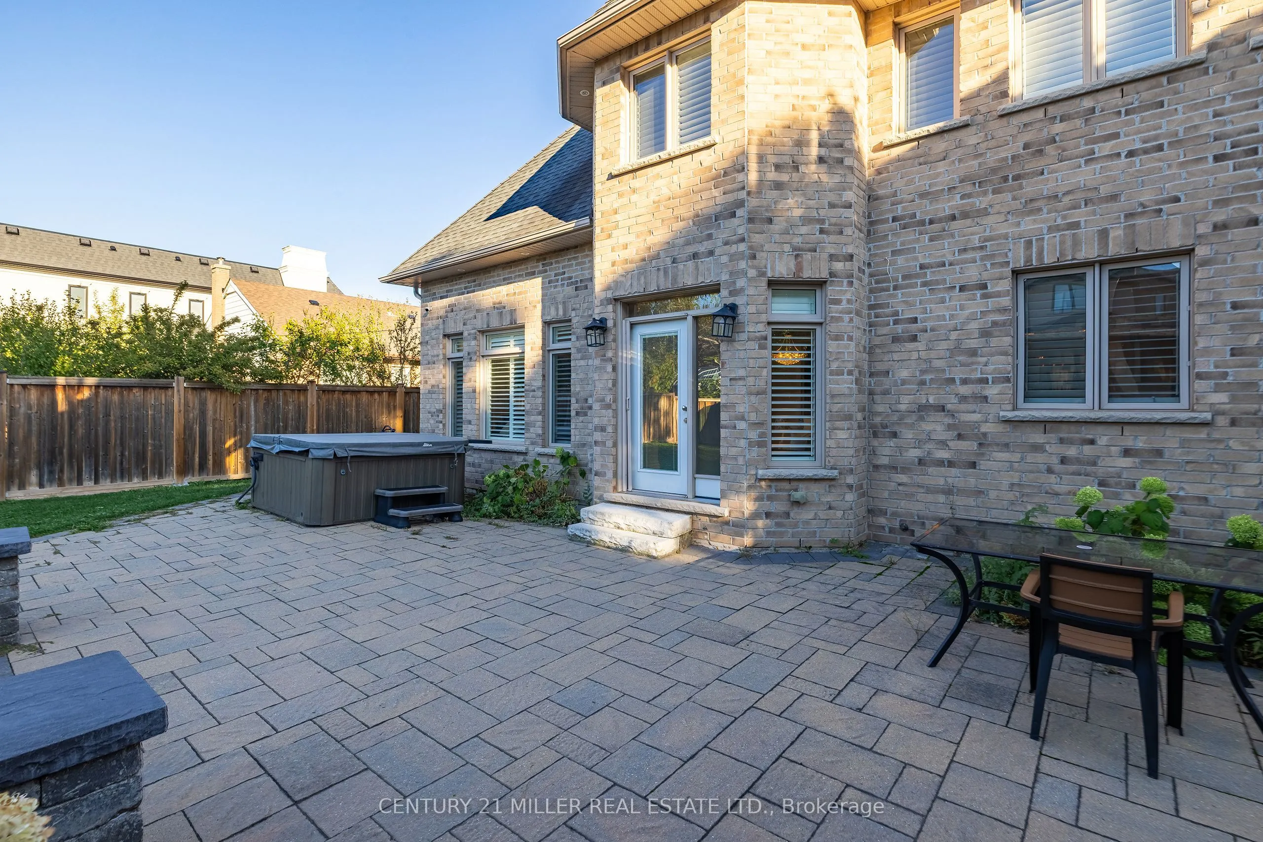 123 Mayfield Drive