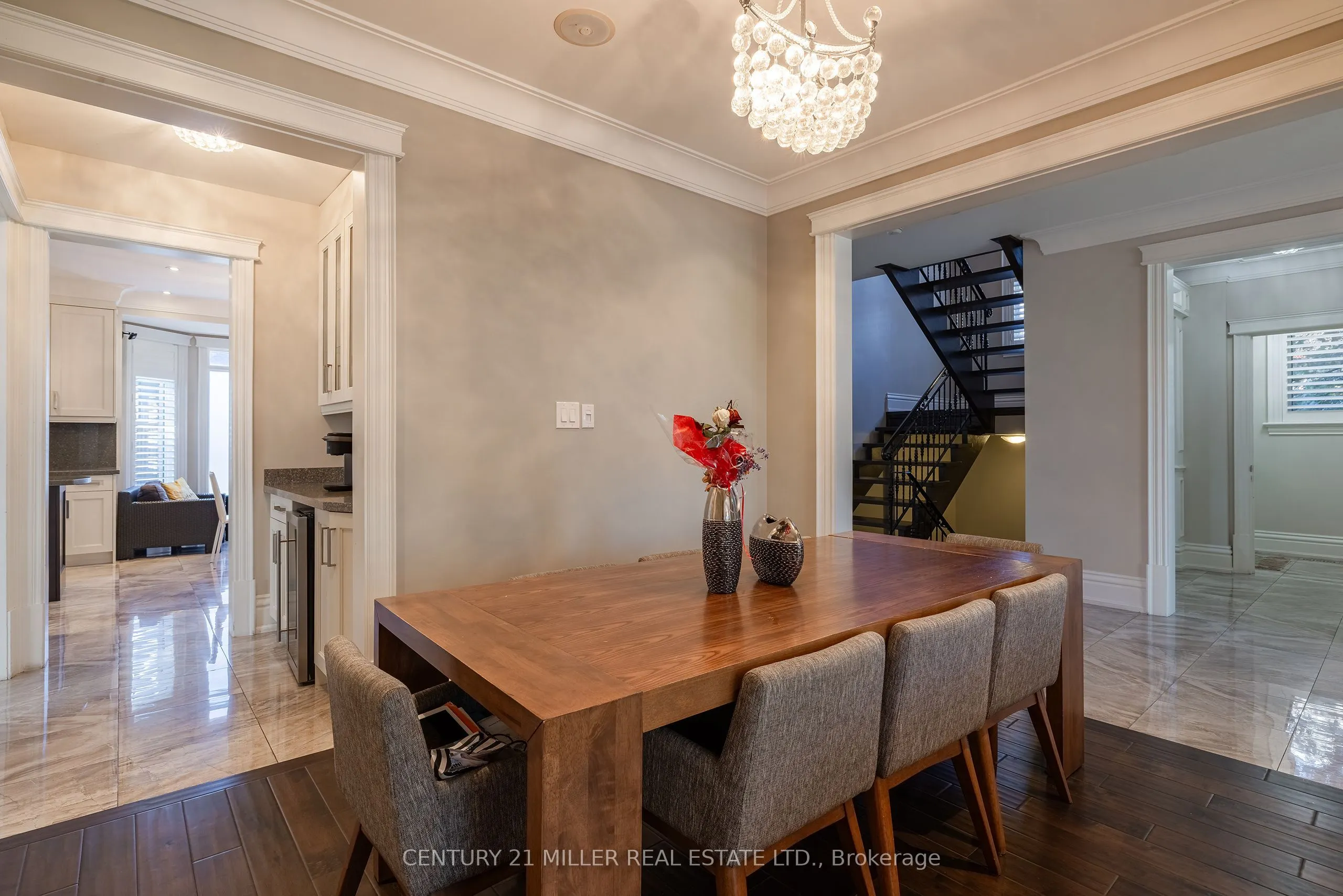 123 Mayfield Drive