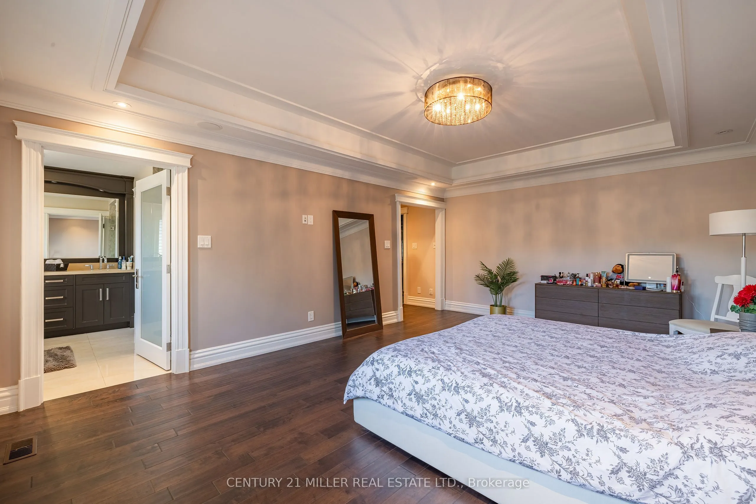 123 Mayfield Drive