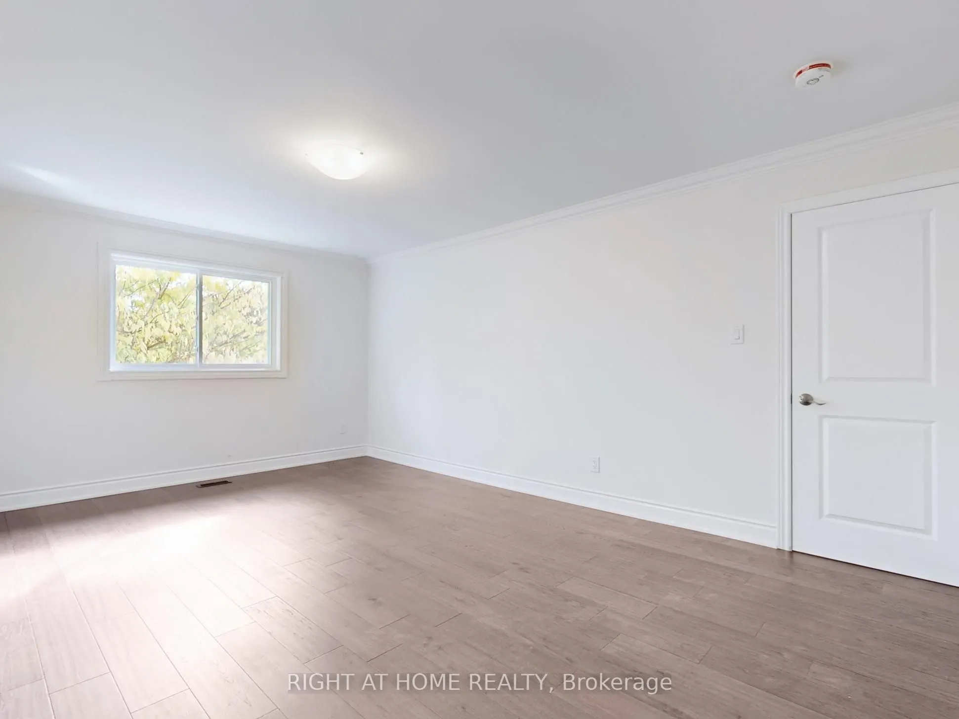 2180 Lumberman Lane
