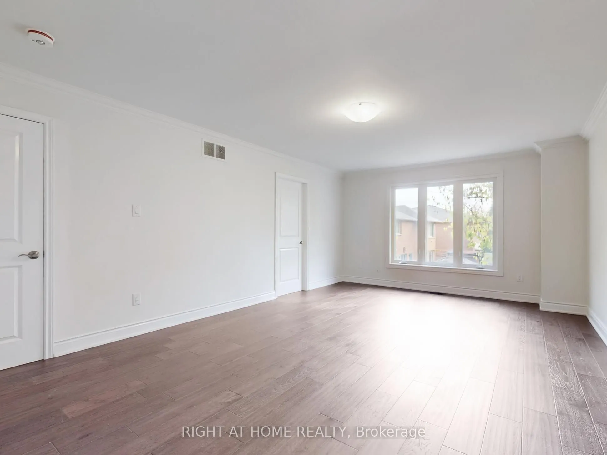2180 Lumberman Lane