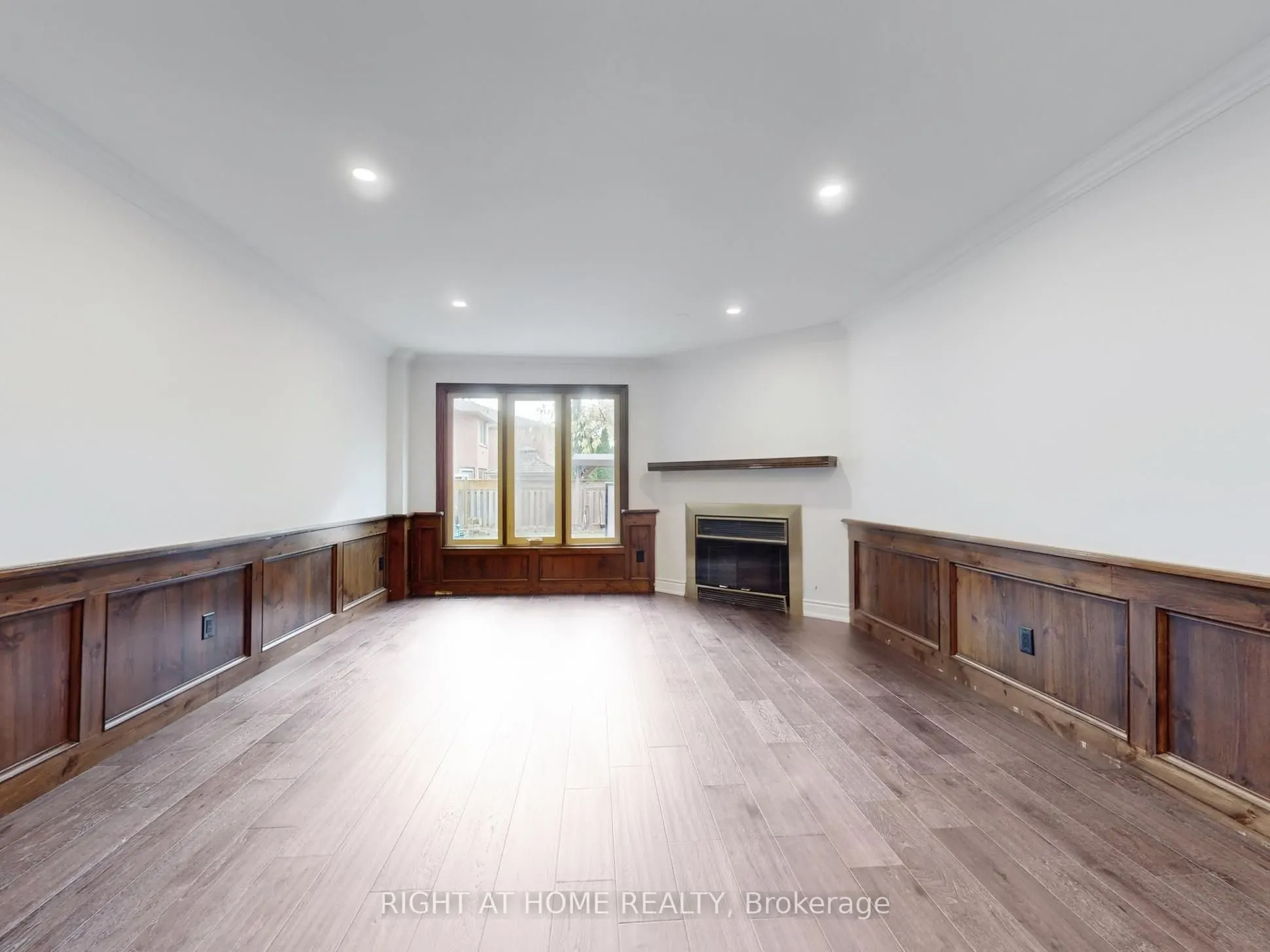 2180 Lumberman Lane