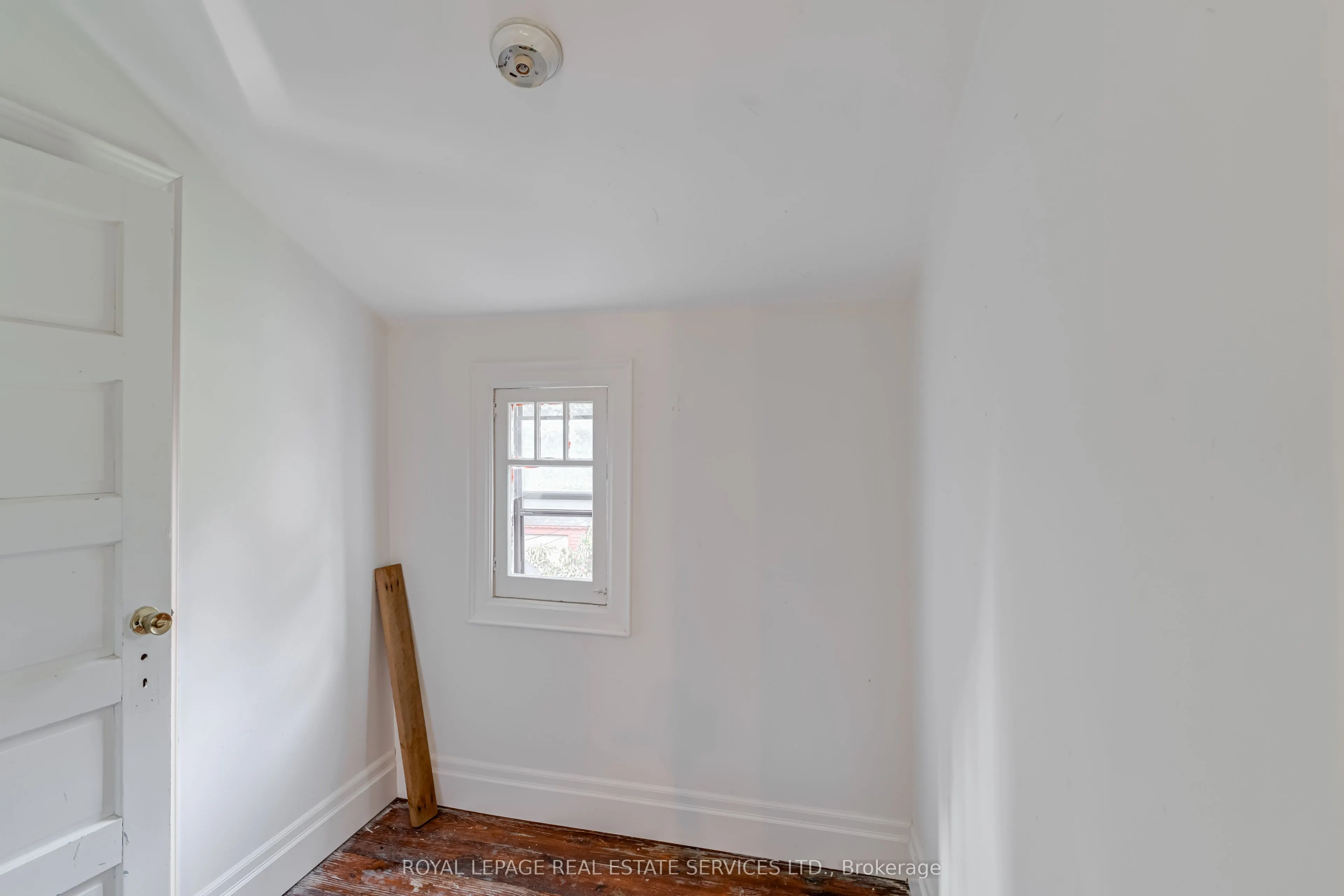 492 Jane Street