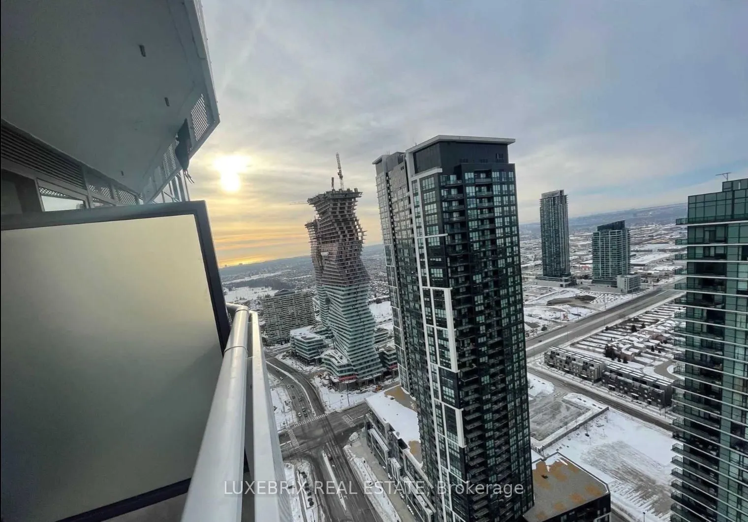 4065 Confederation Parkway, #3911