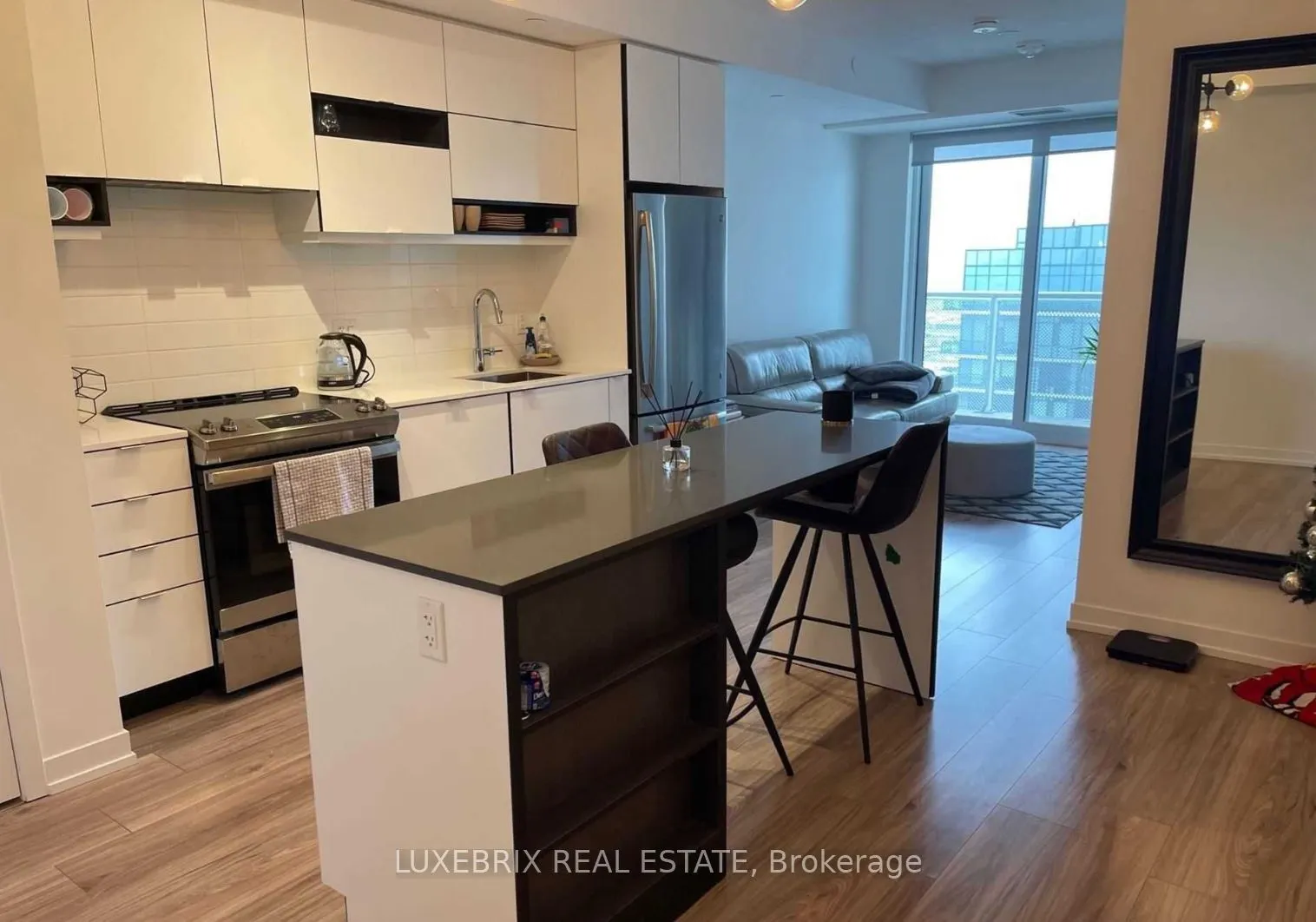 4065 Confederation Parkway, #3911
