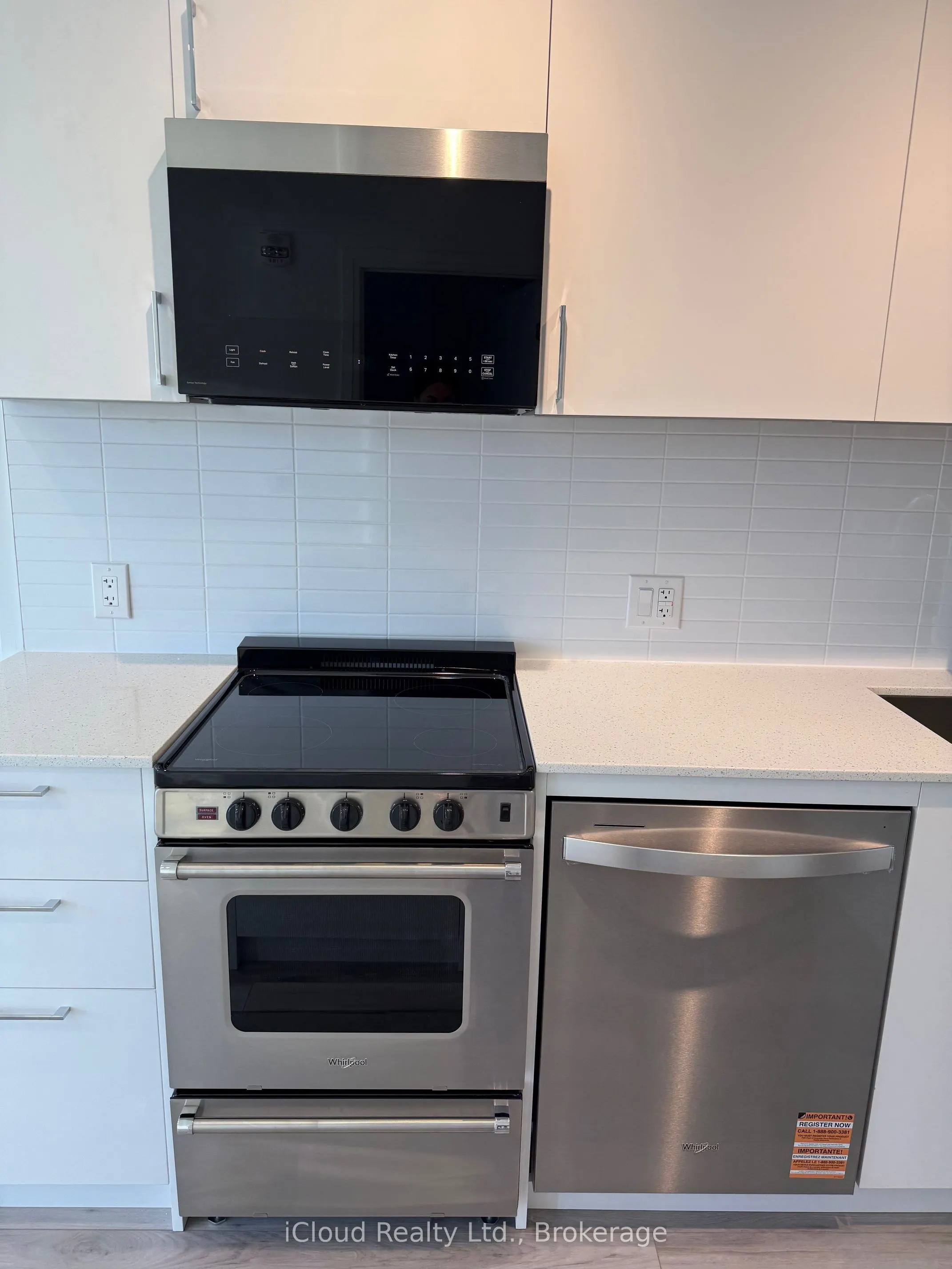 3250 Carding Mill Trail W, #213