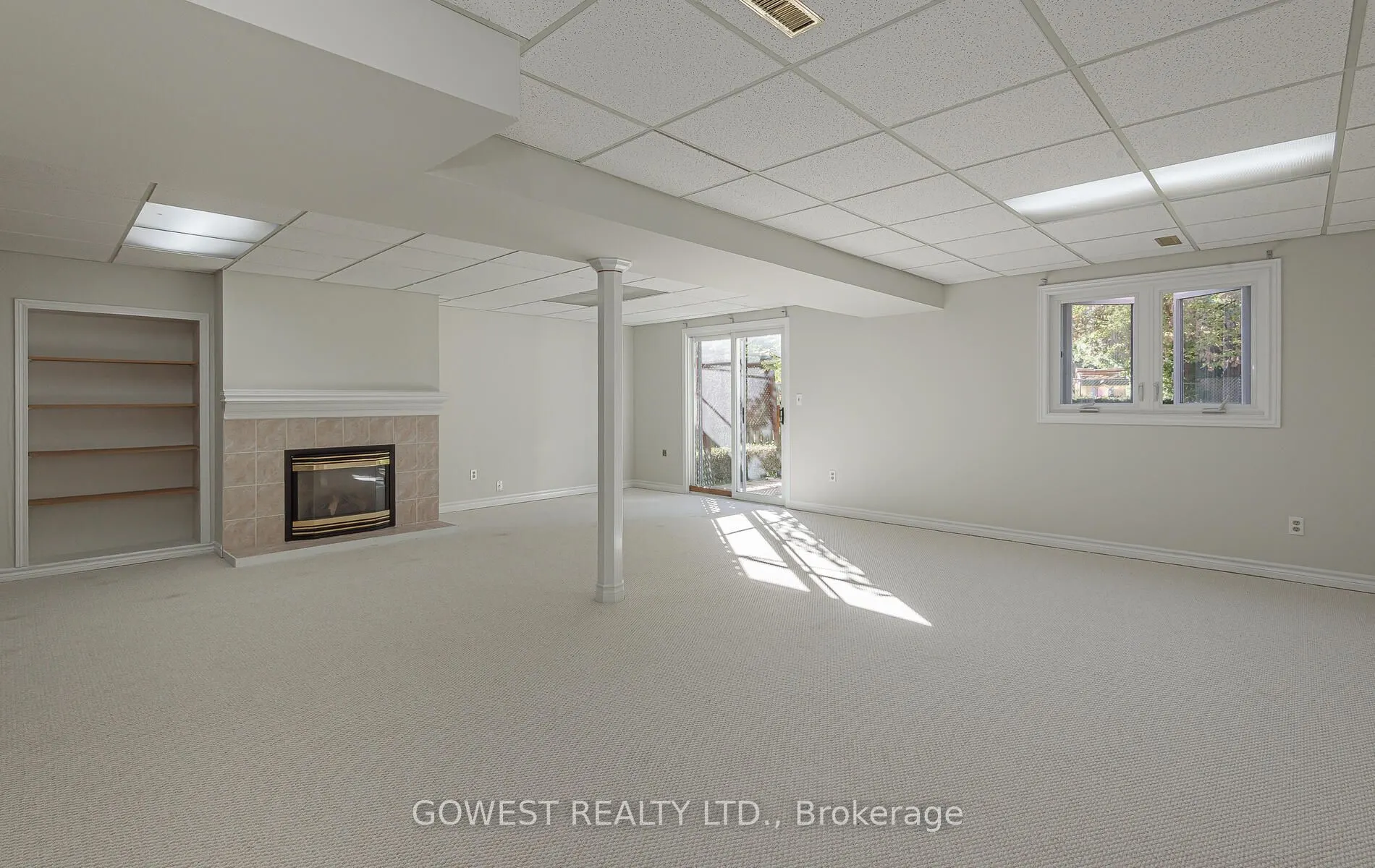 6 Elderbank Court