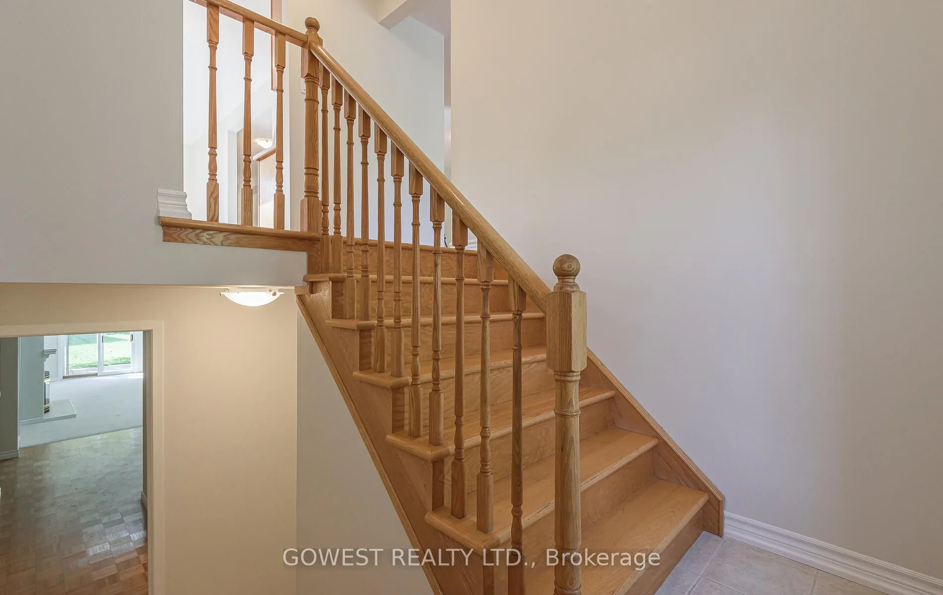 6 Elderbank Court