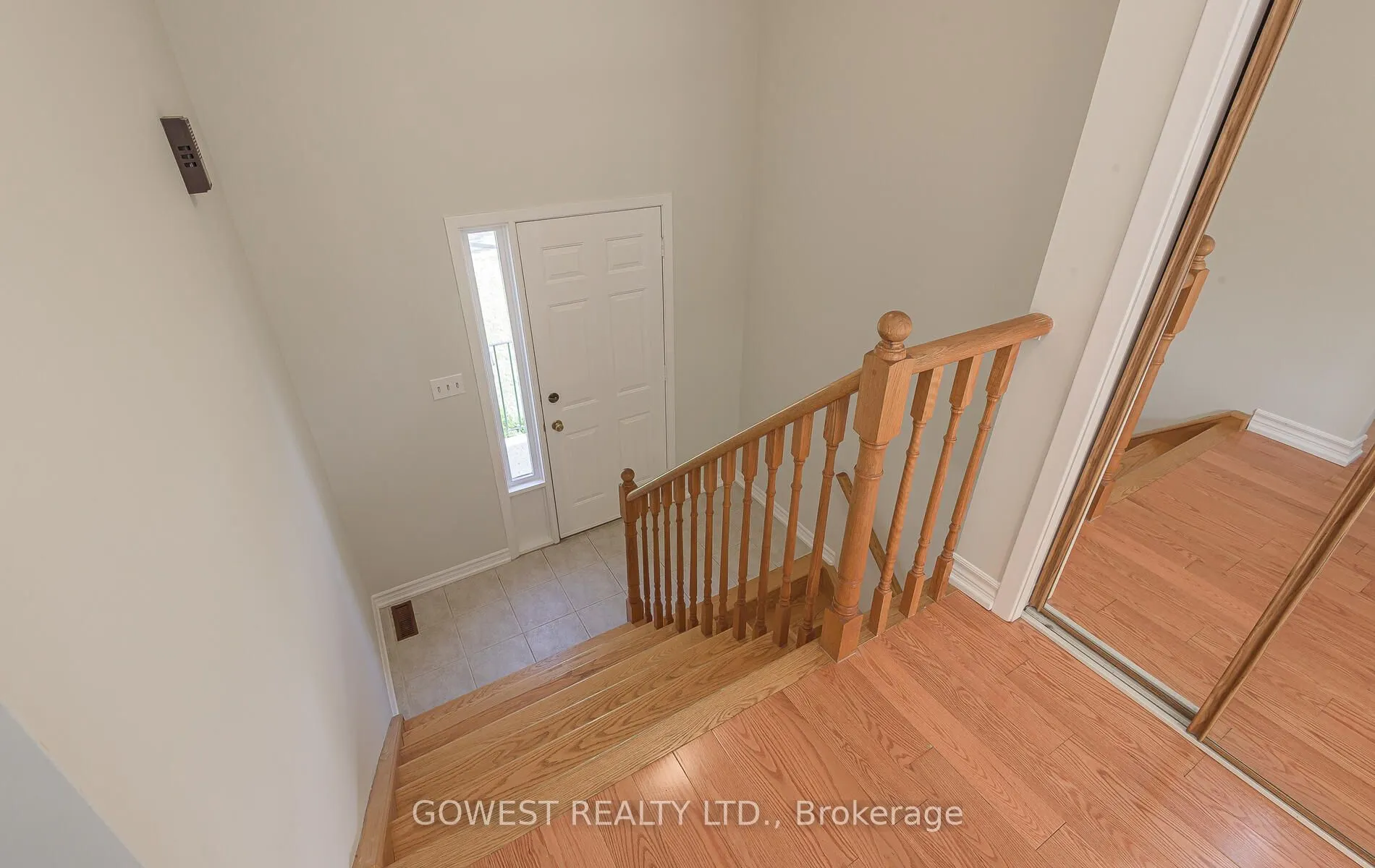 6 Elderbank Court