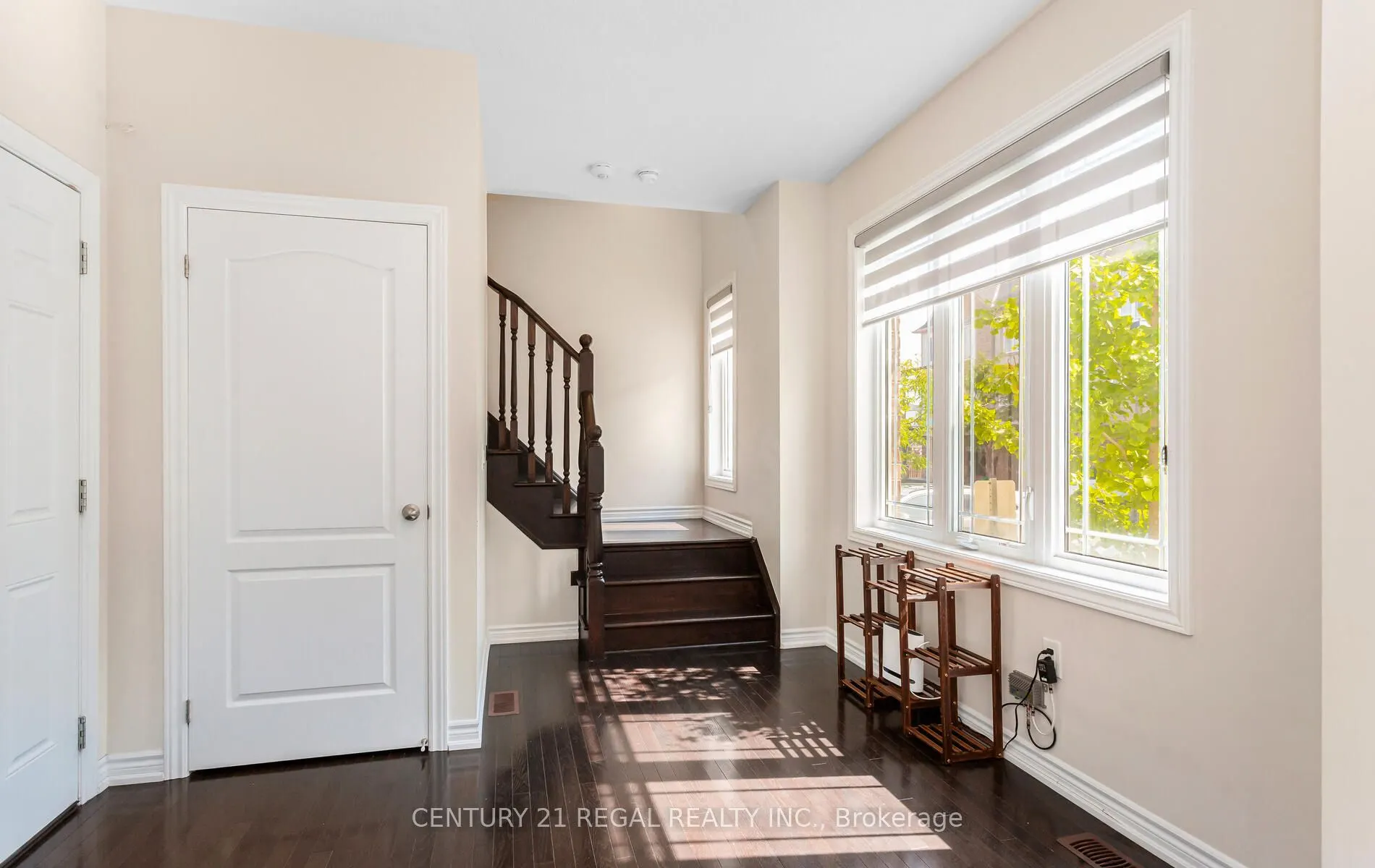 3 Glasson Lane S