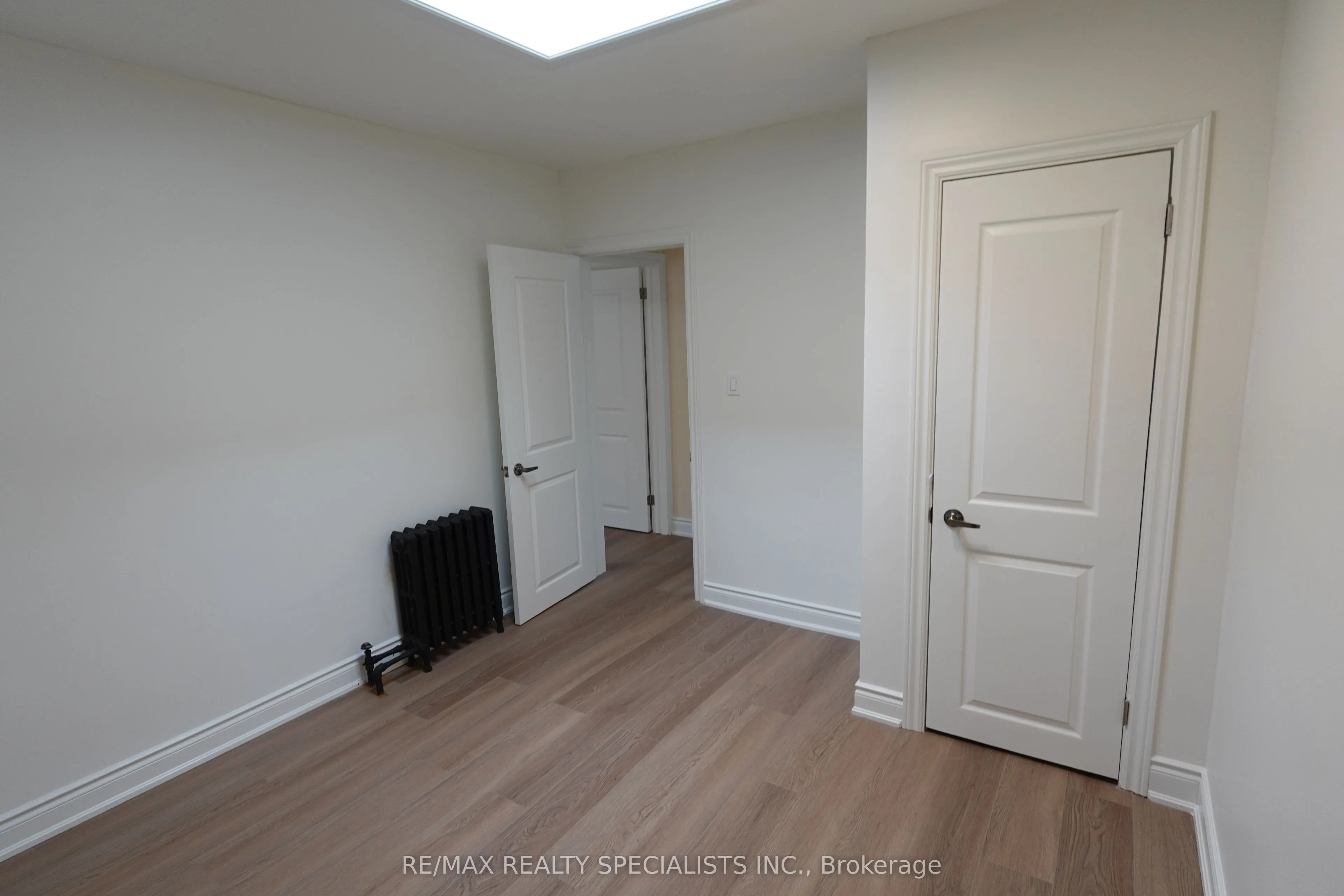 3136 Lake Shore Boulevard W, #2