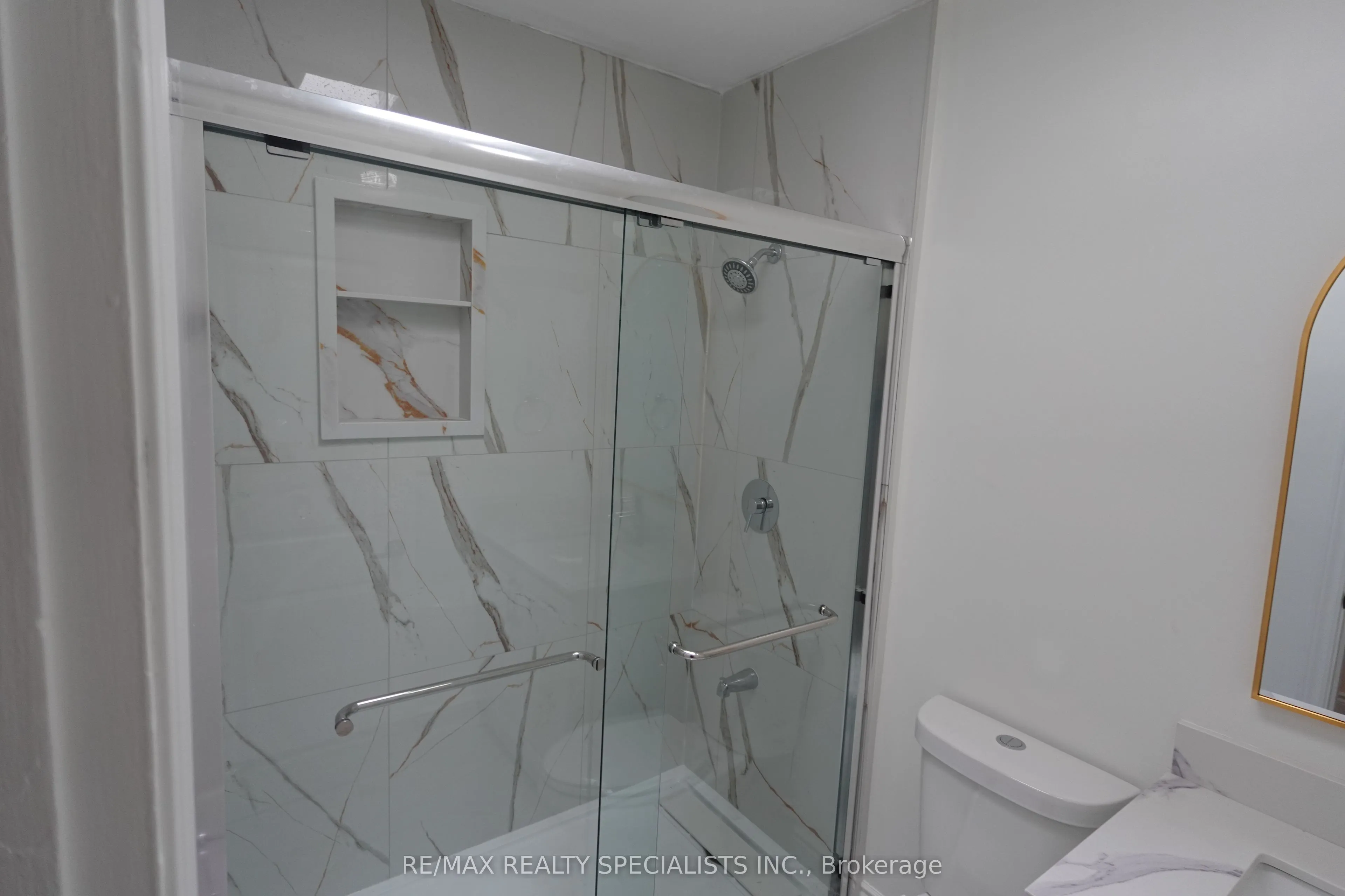 3136 Lake Shore Boulevard W, #2