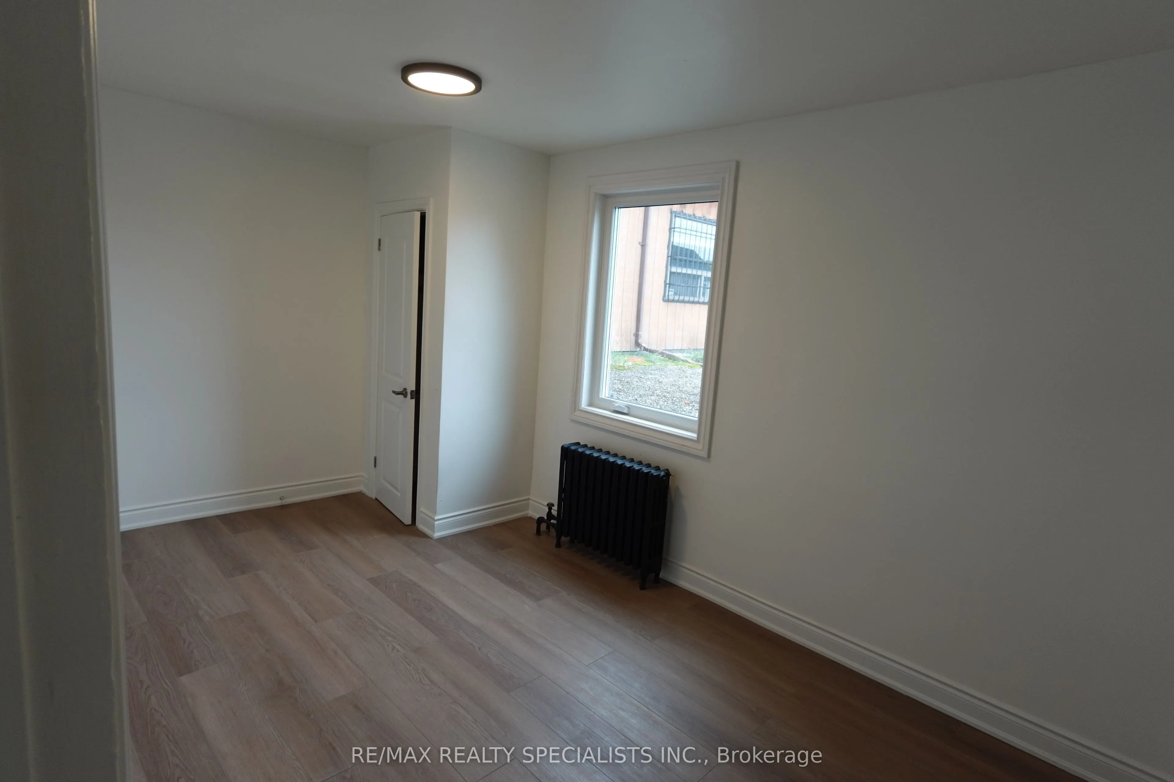 3136 Lake Shore Boulevard W, #2