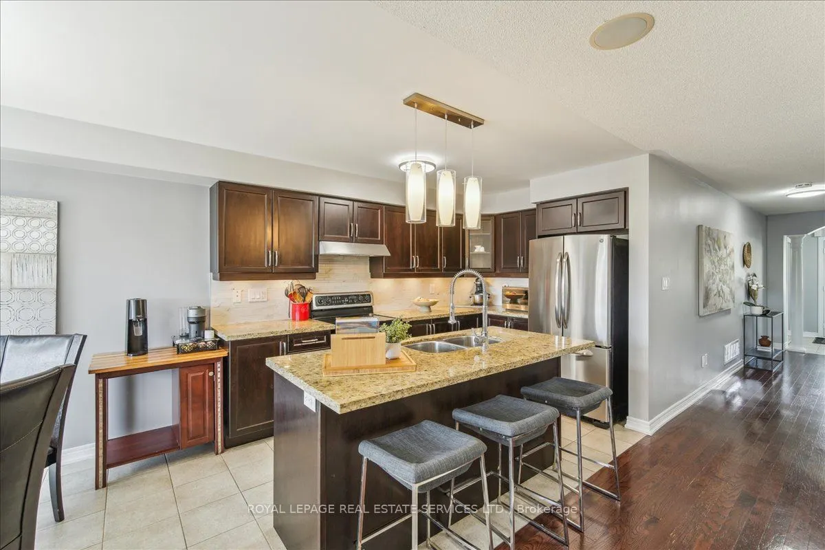 16 Beachville Circle