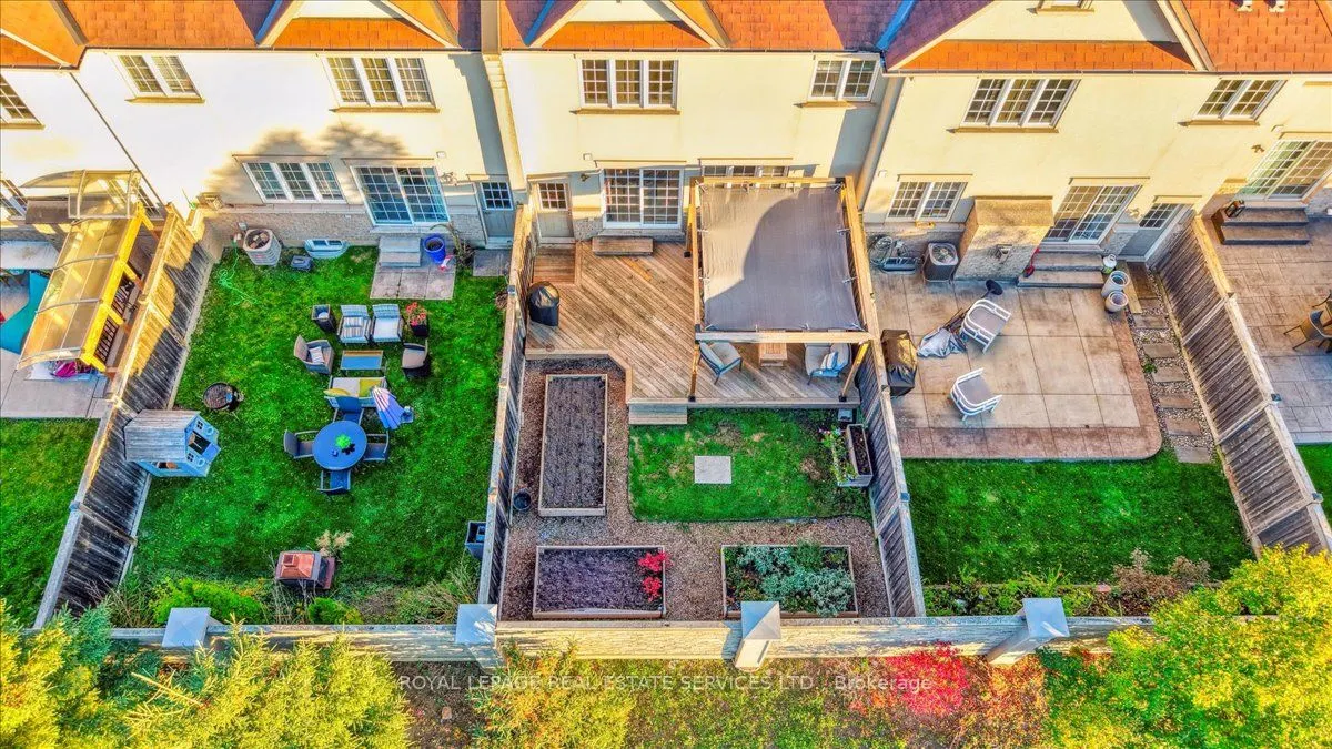 16 Beachville Circle
