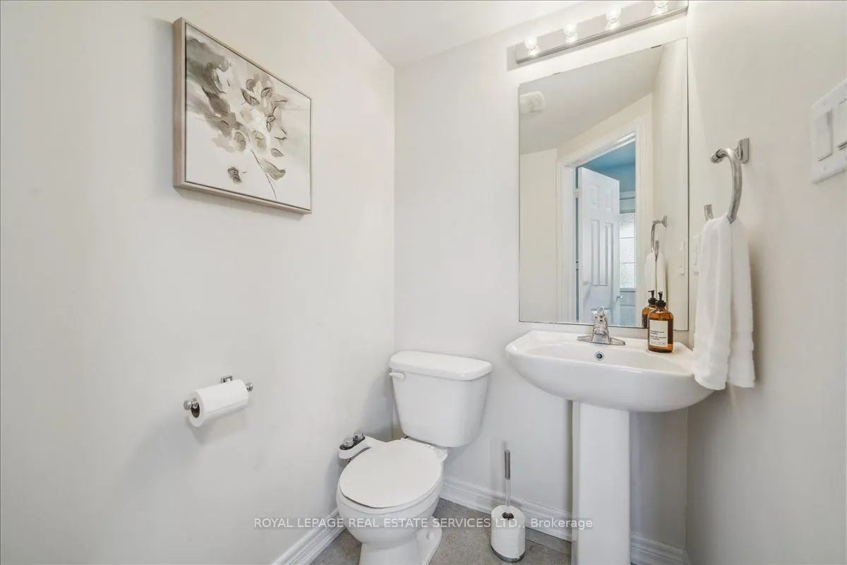 16 Beachville Circle