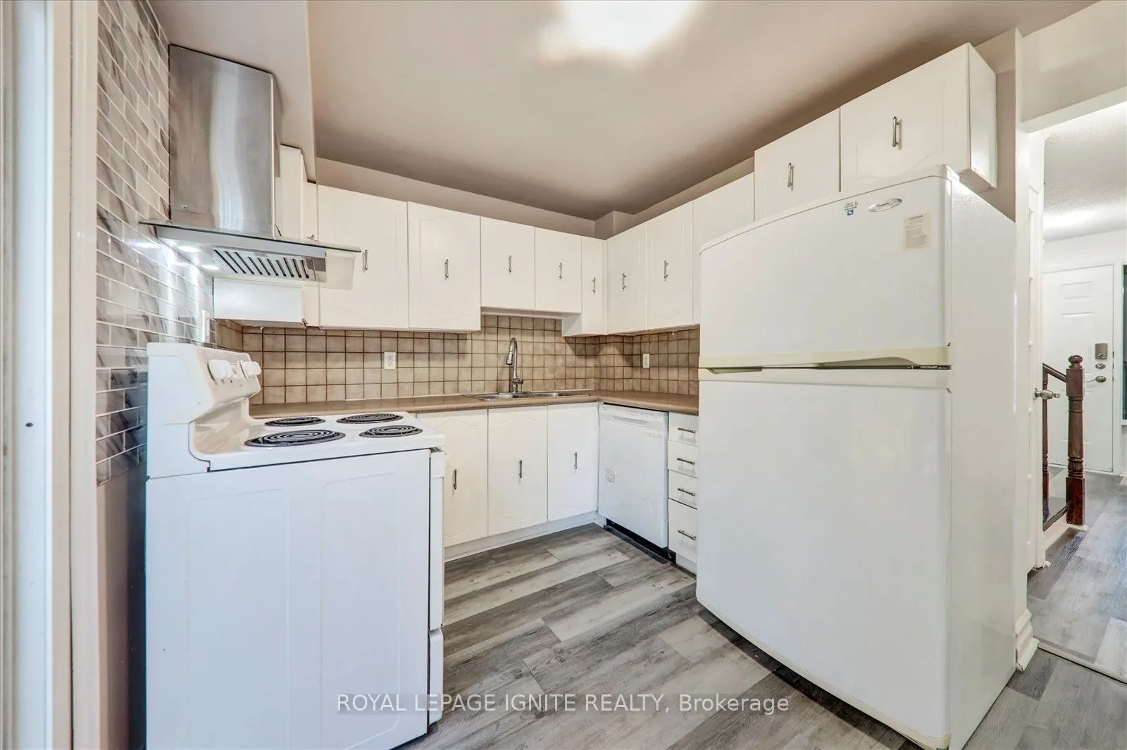 23 Northgate Boulevard