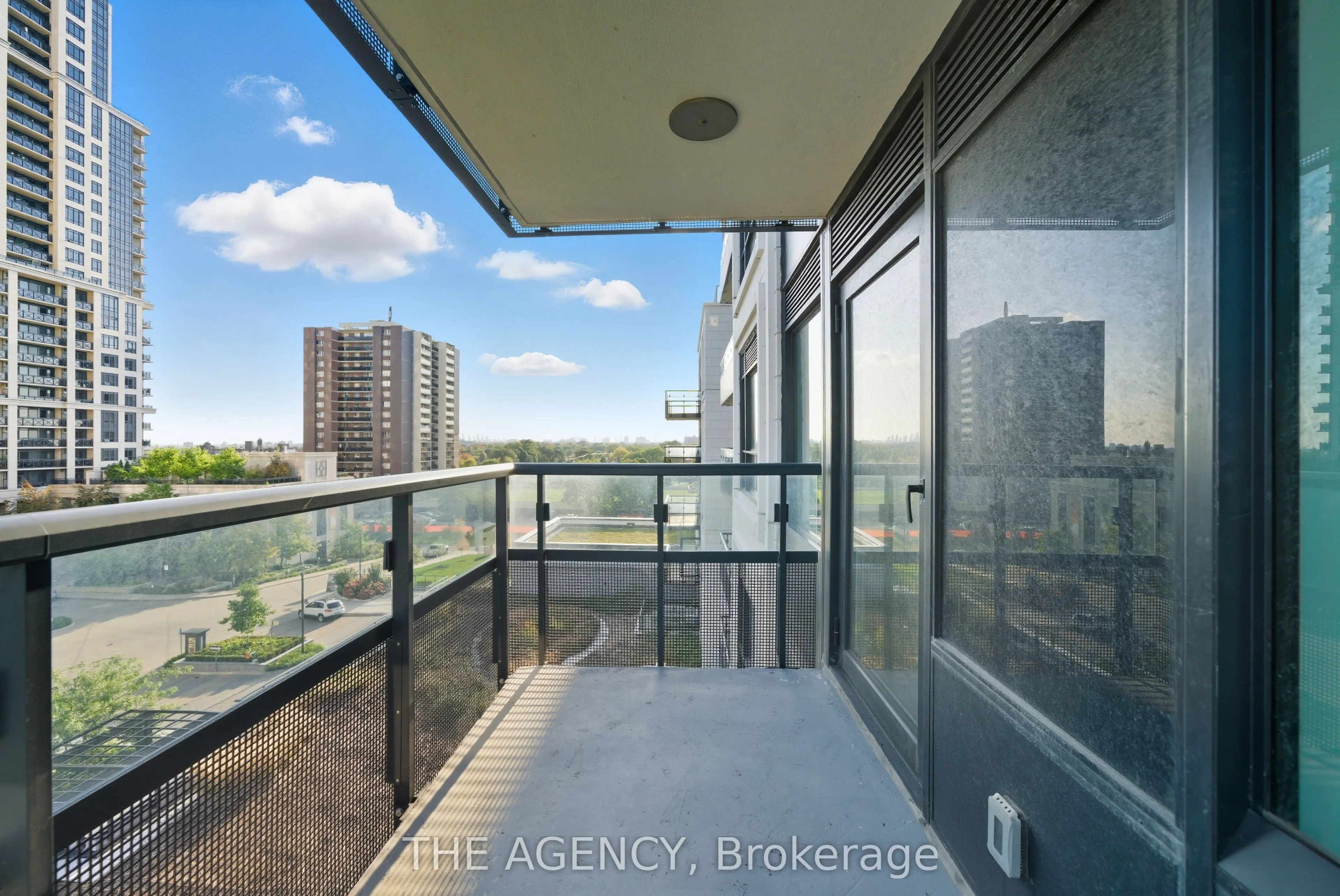 10 Eva Road, #508
