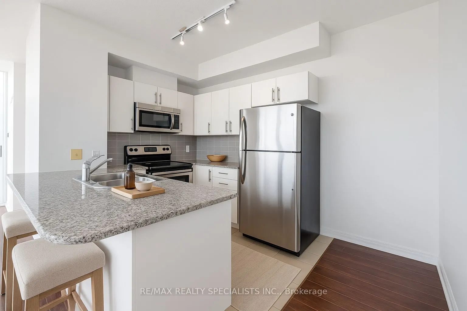 3515 Kariya Drive, #506