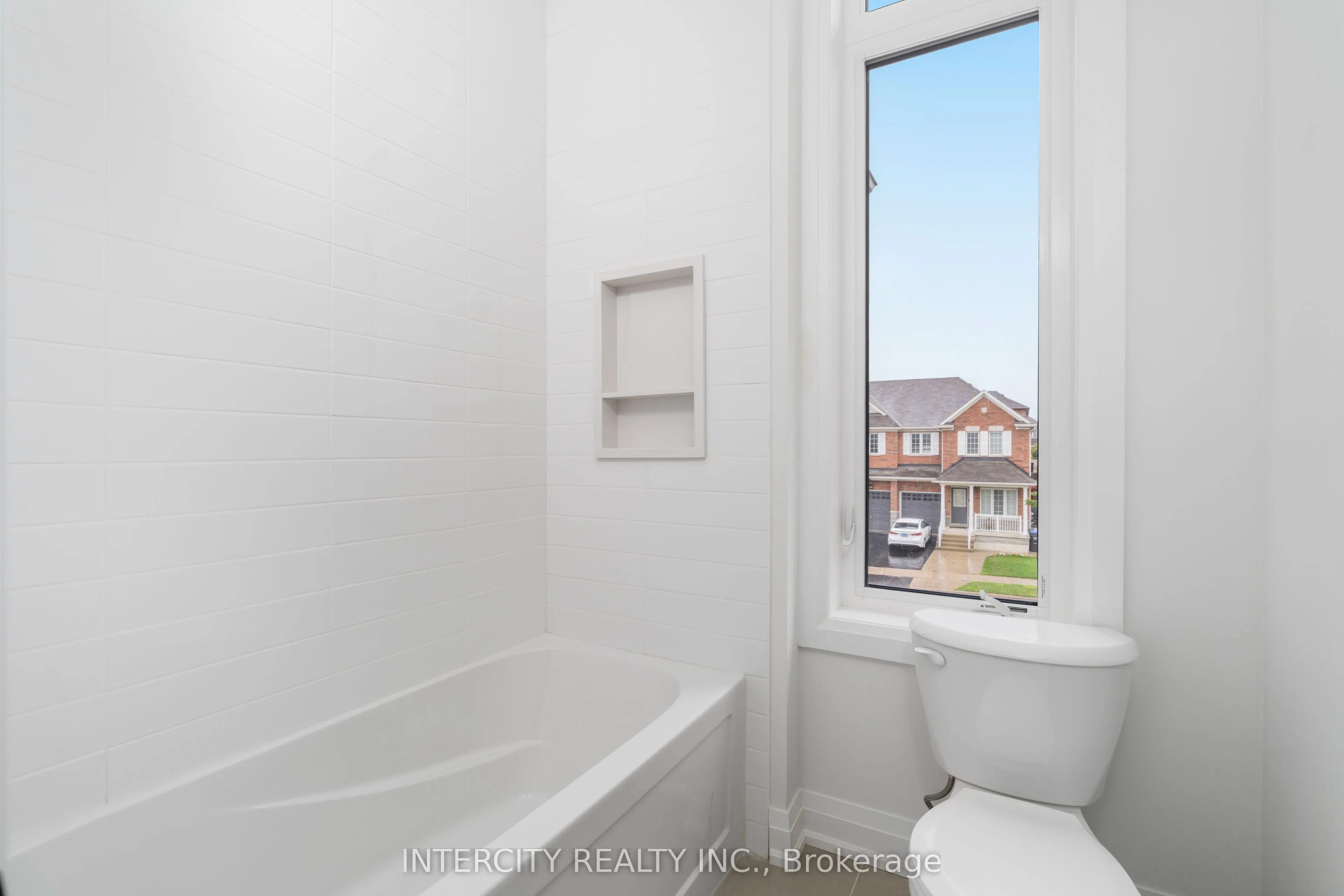 2 Dolomite Drive, #Lot 33