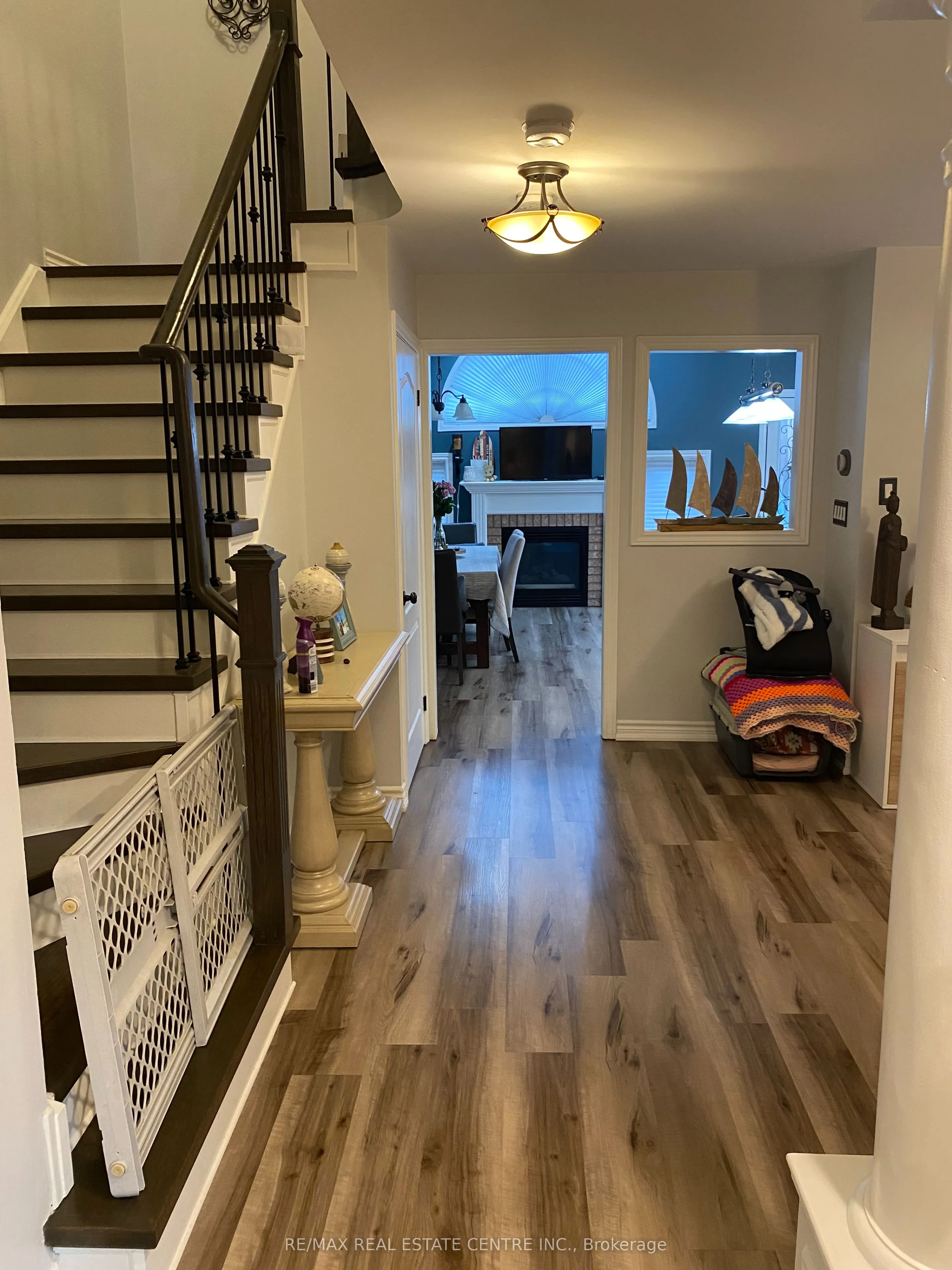 39 Fiddleneck Crescent