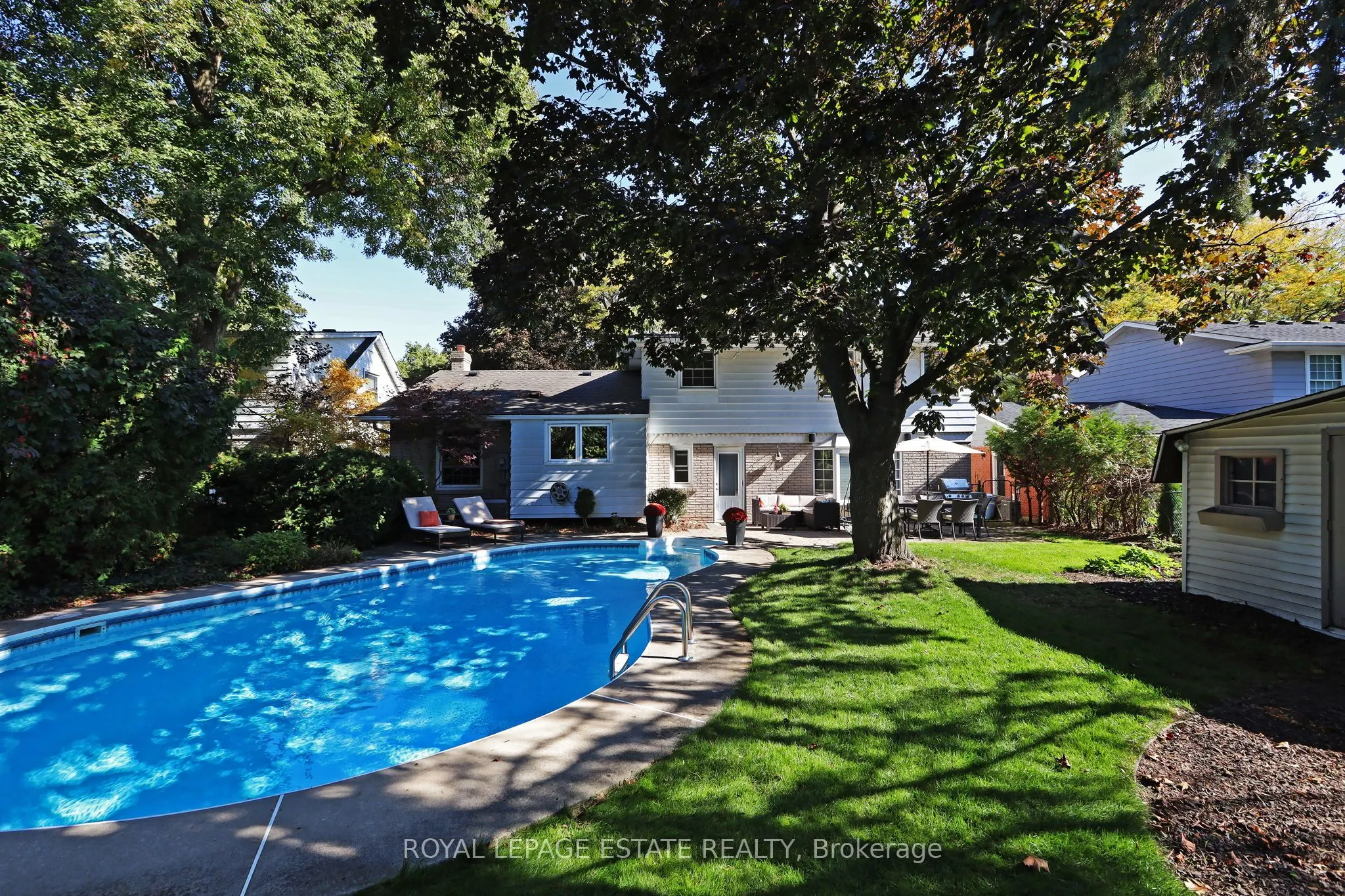 4231 Dunvegan Road