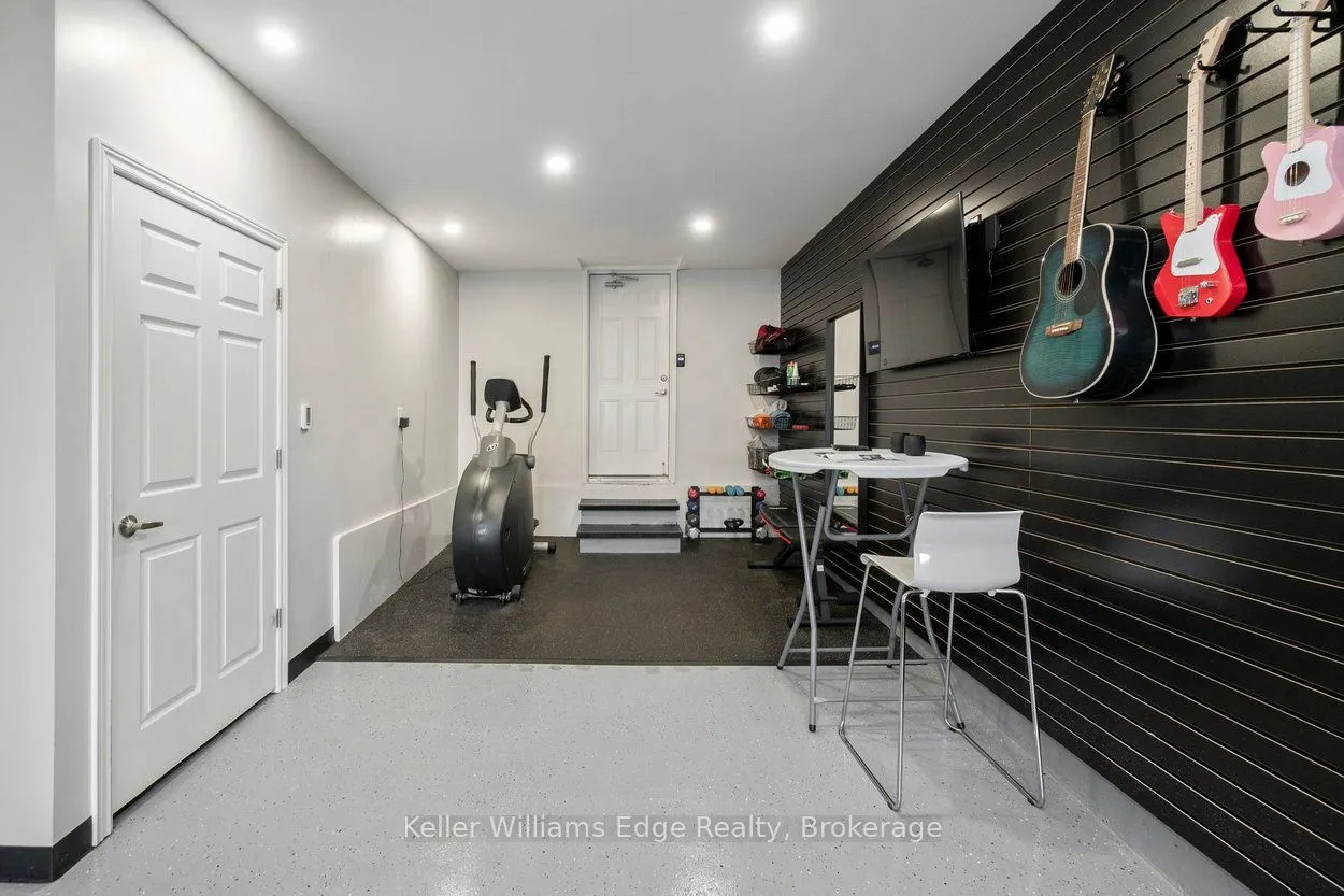 23 Maple Trail Road