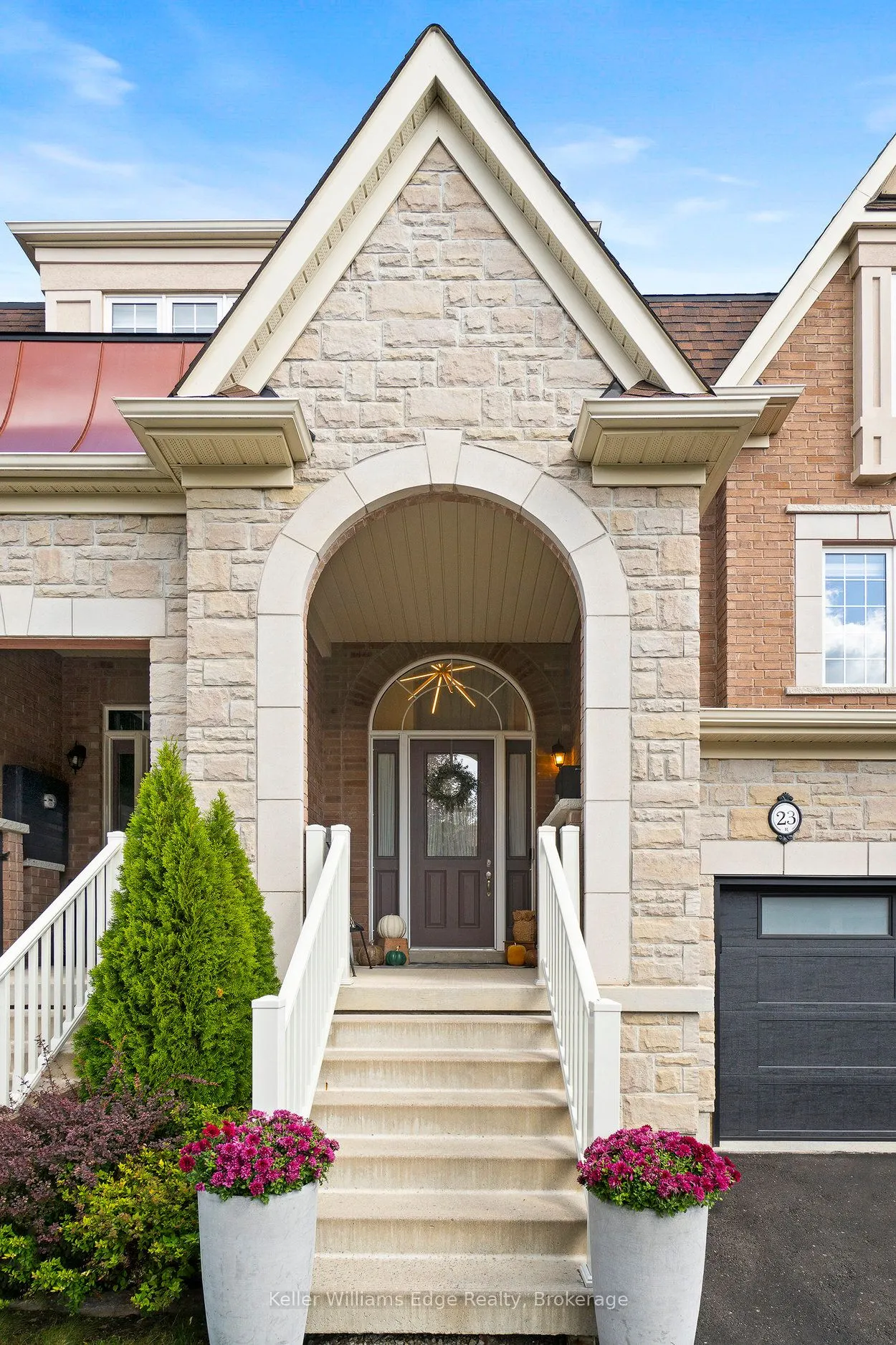 23 Maple Trail Road