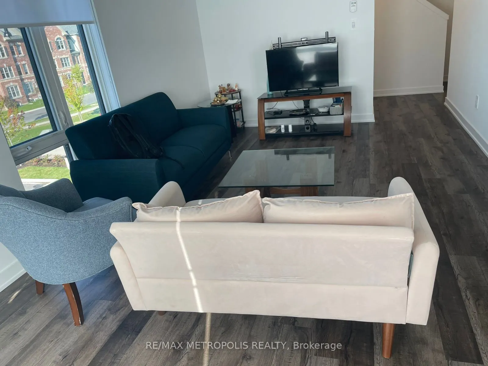 55 Romilly Avenue, #23