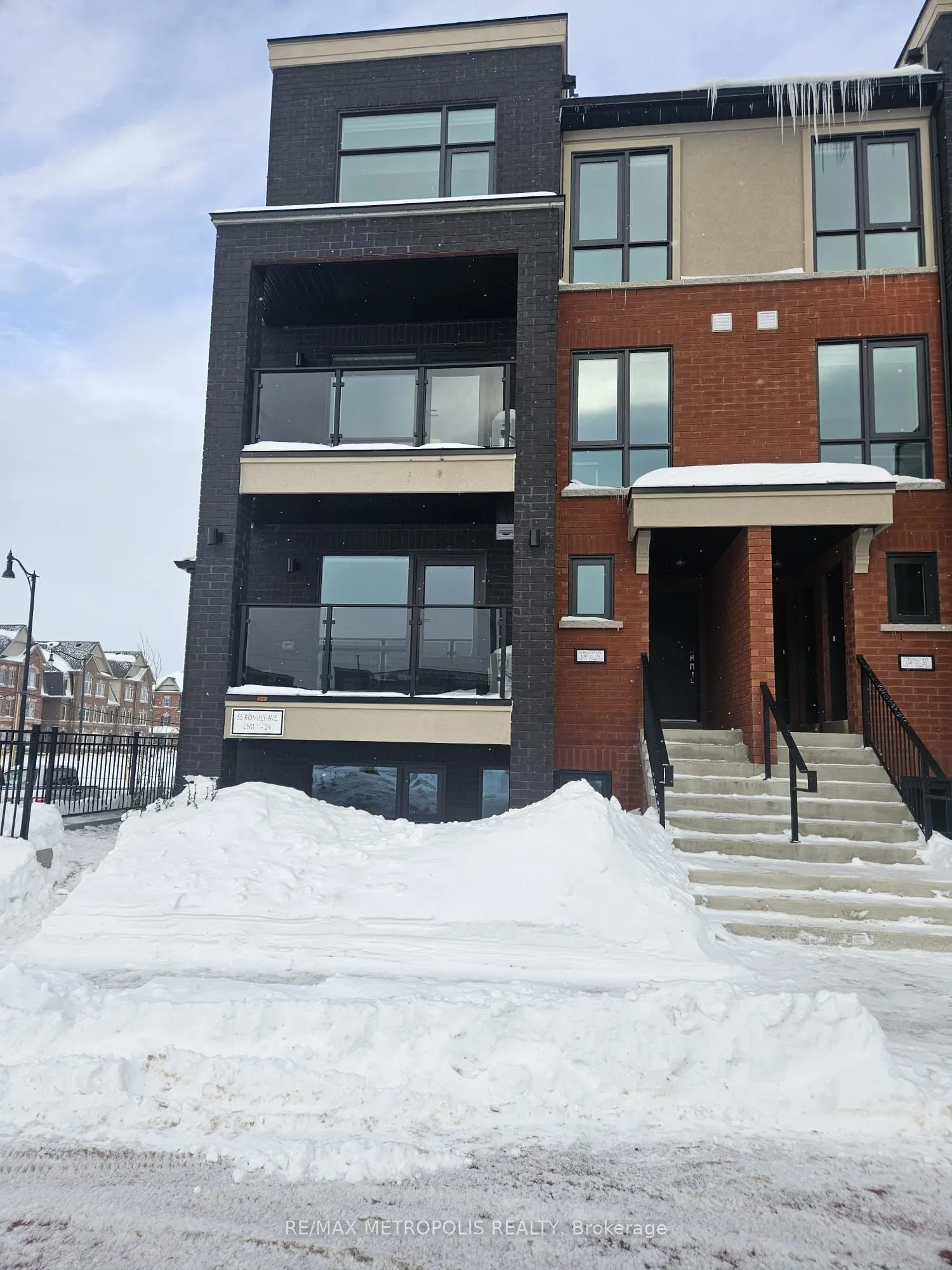 55 Romilly Avenue, #23