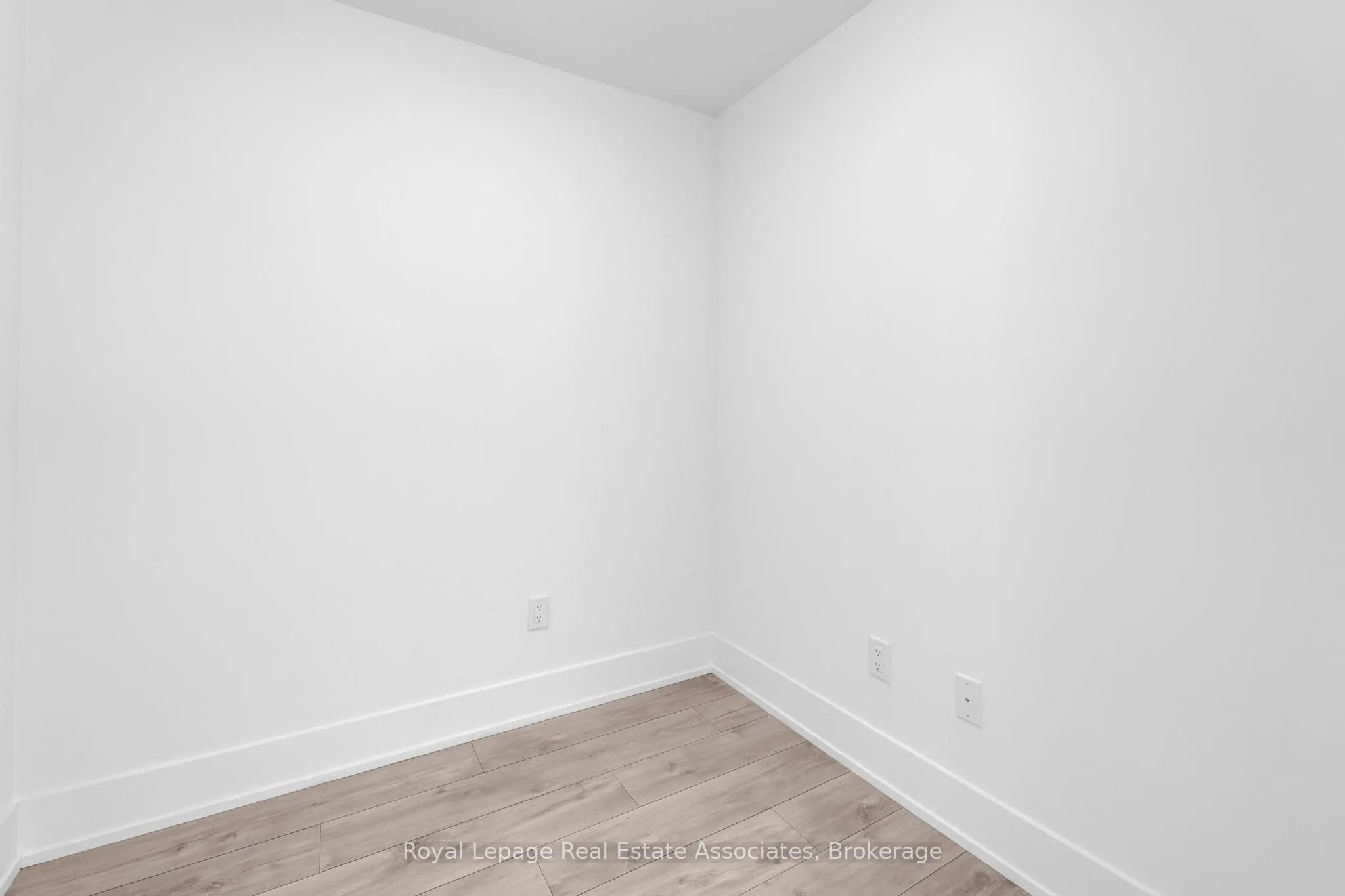 259 The Kingsway, #216
