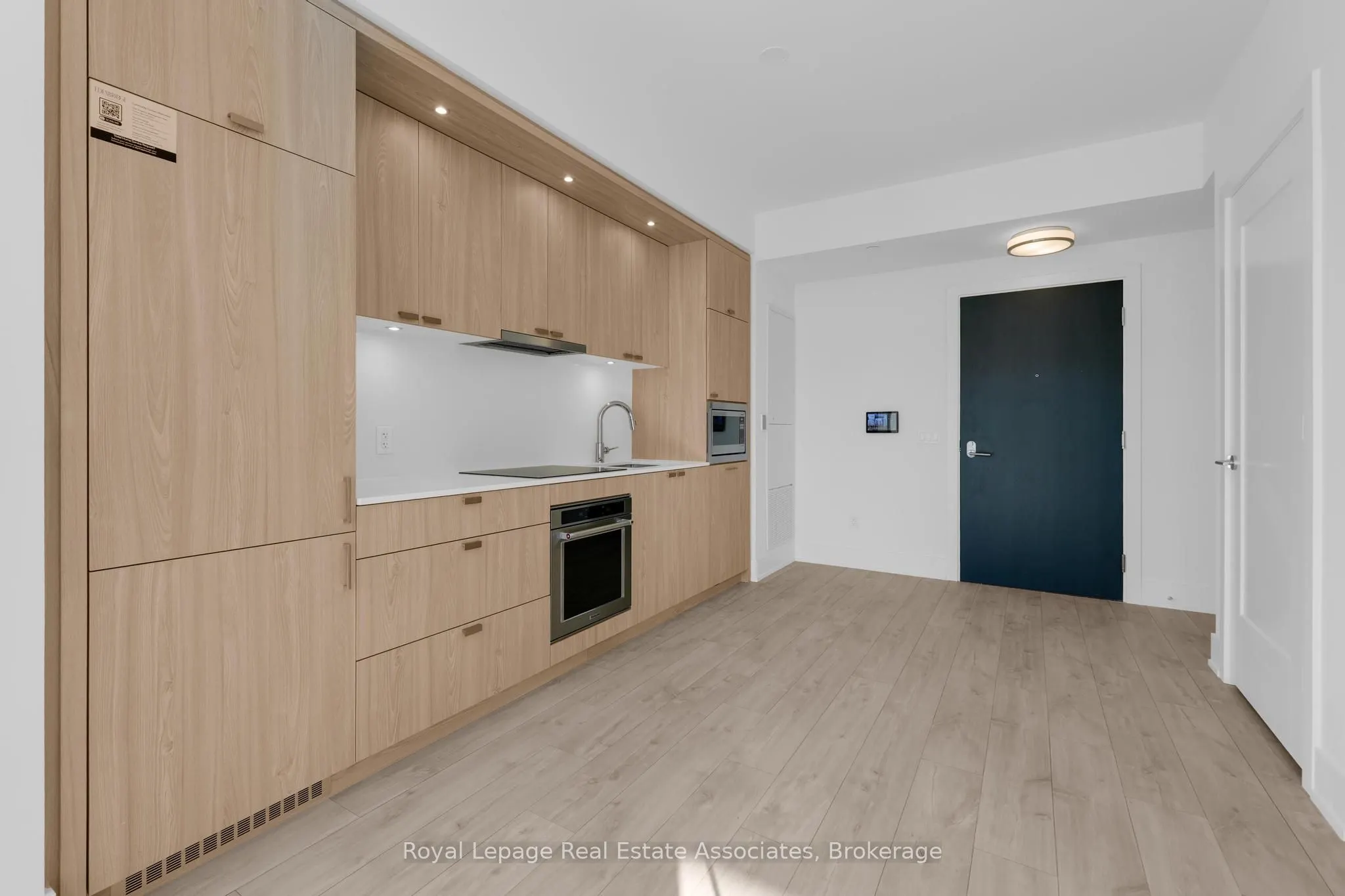259 The Kingsway, #216