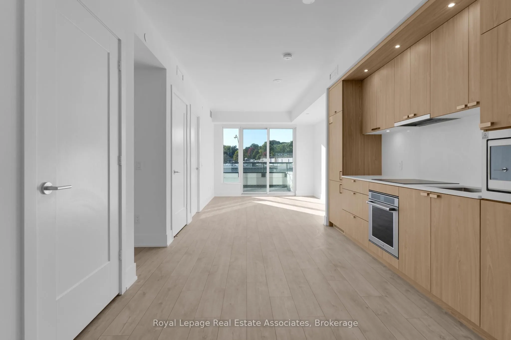 259 The Kingsway, #216