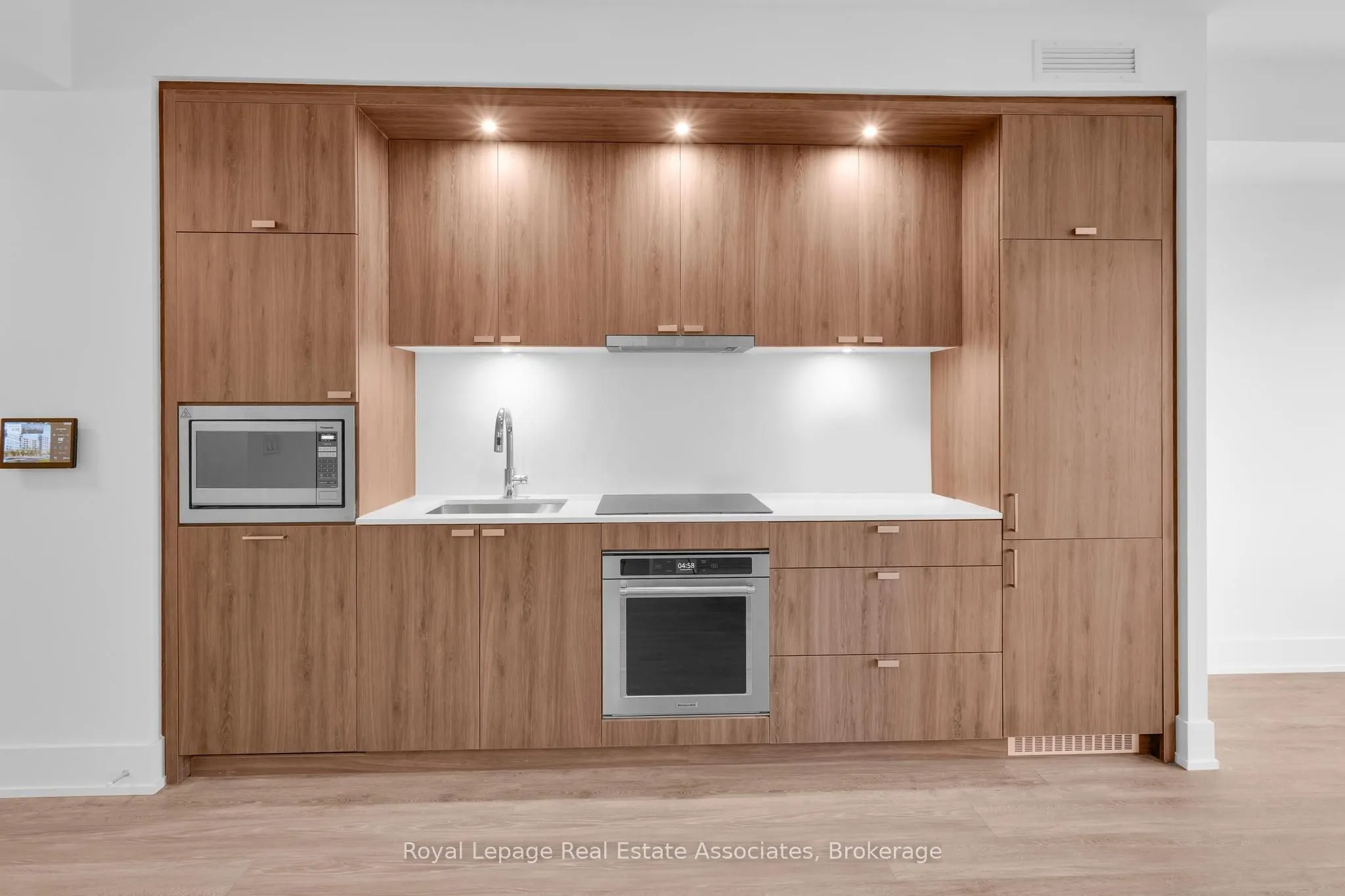259 The Kingsway, #403
