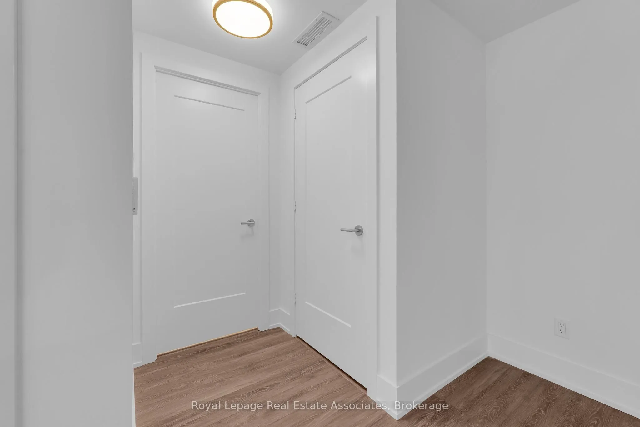 259 The Kingsway, #403