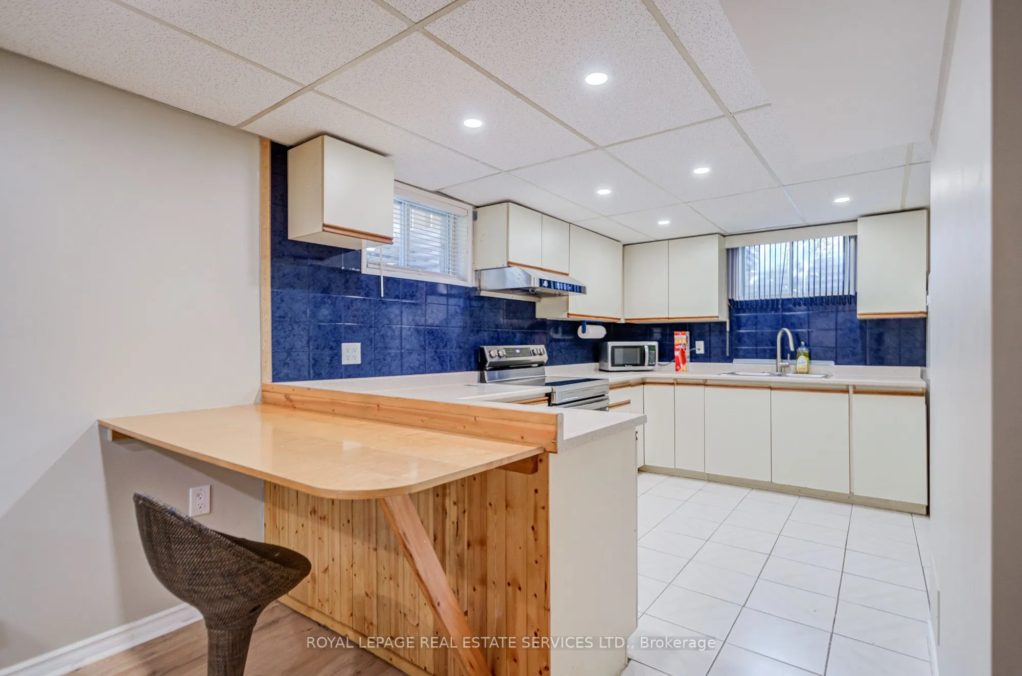 4418 Hearthside Drive, #Lower