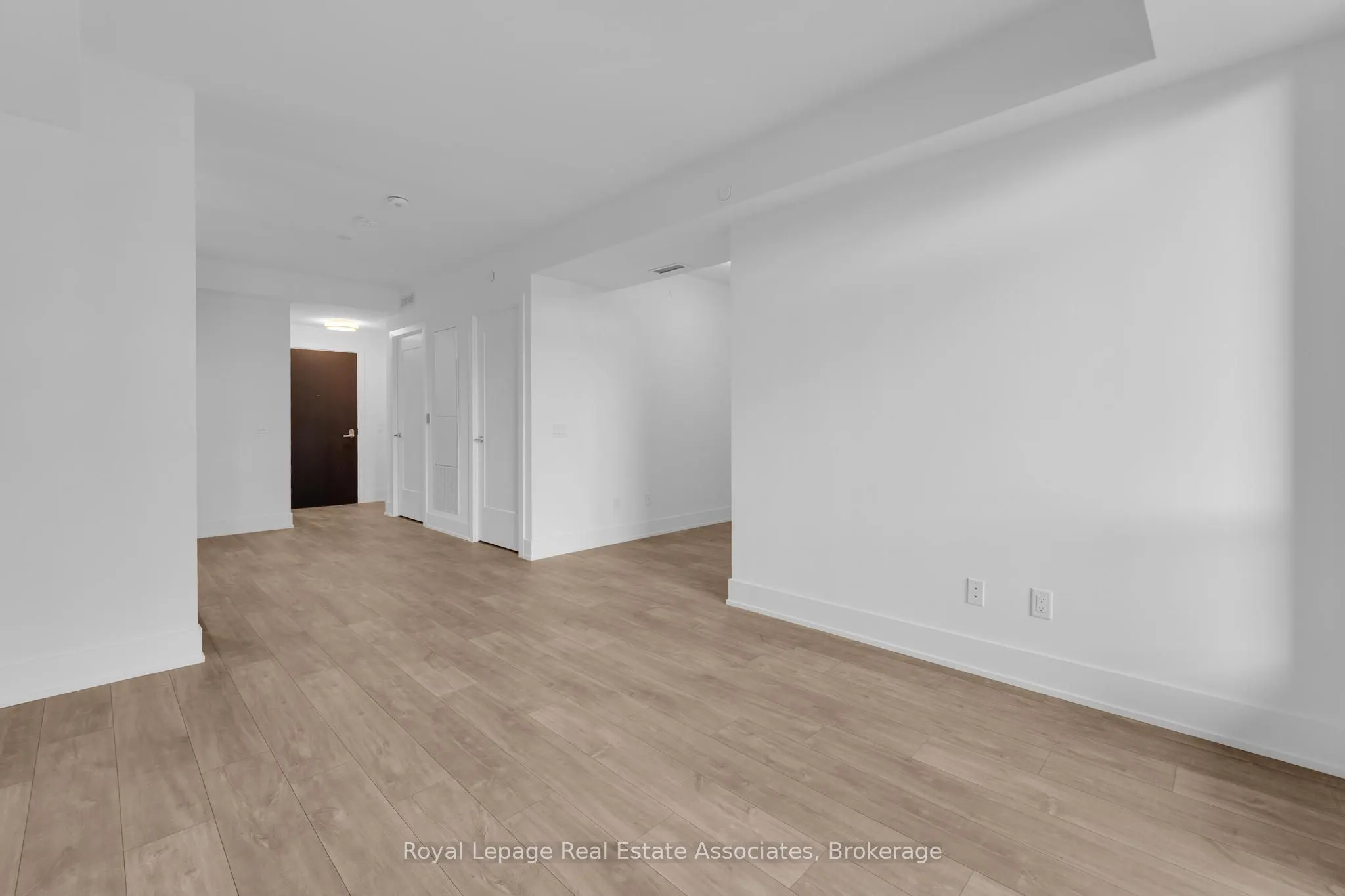 259 The Kingsway, #404