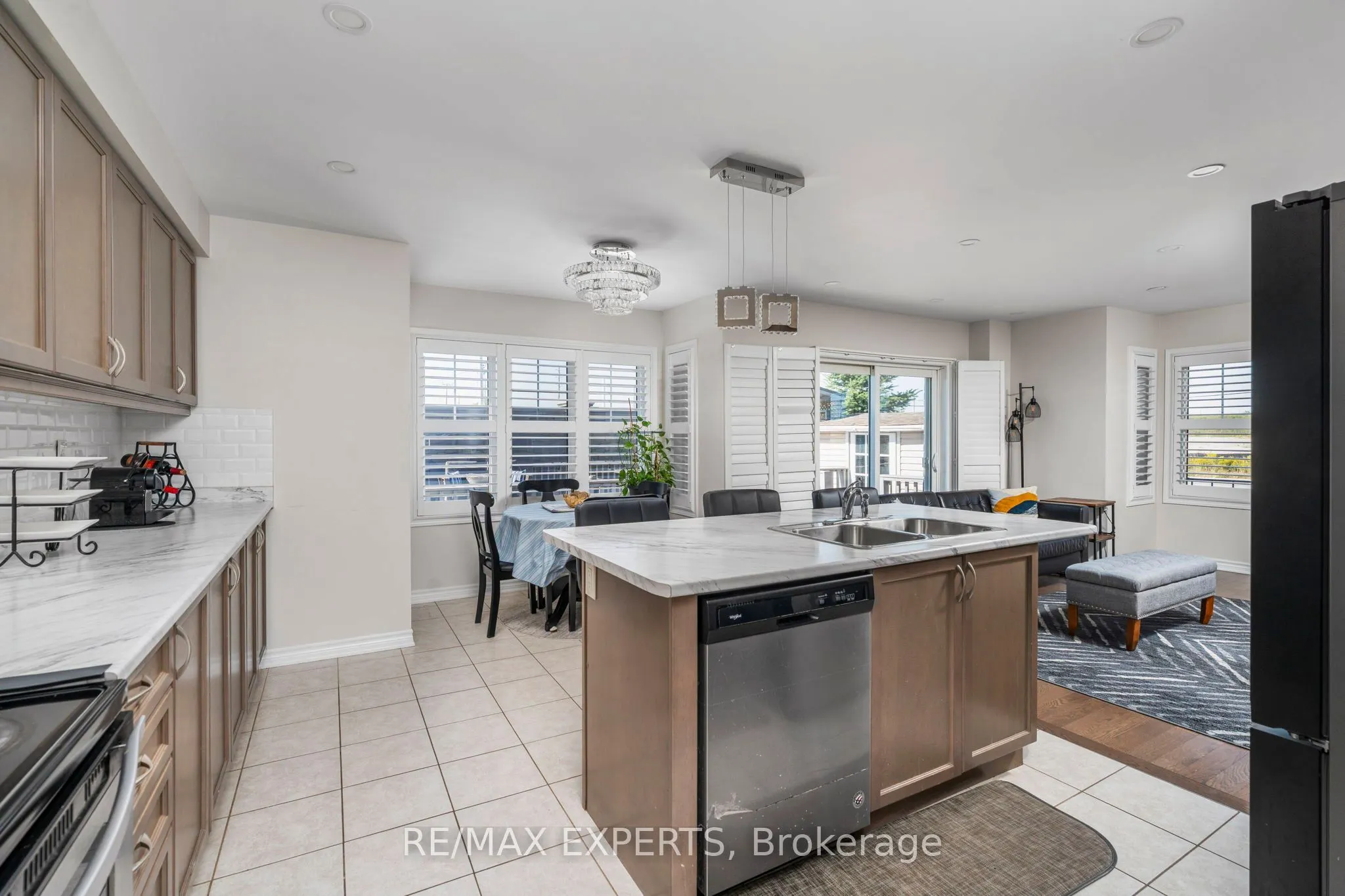56 Donlamont Circle