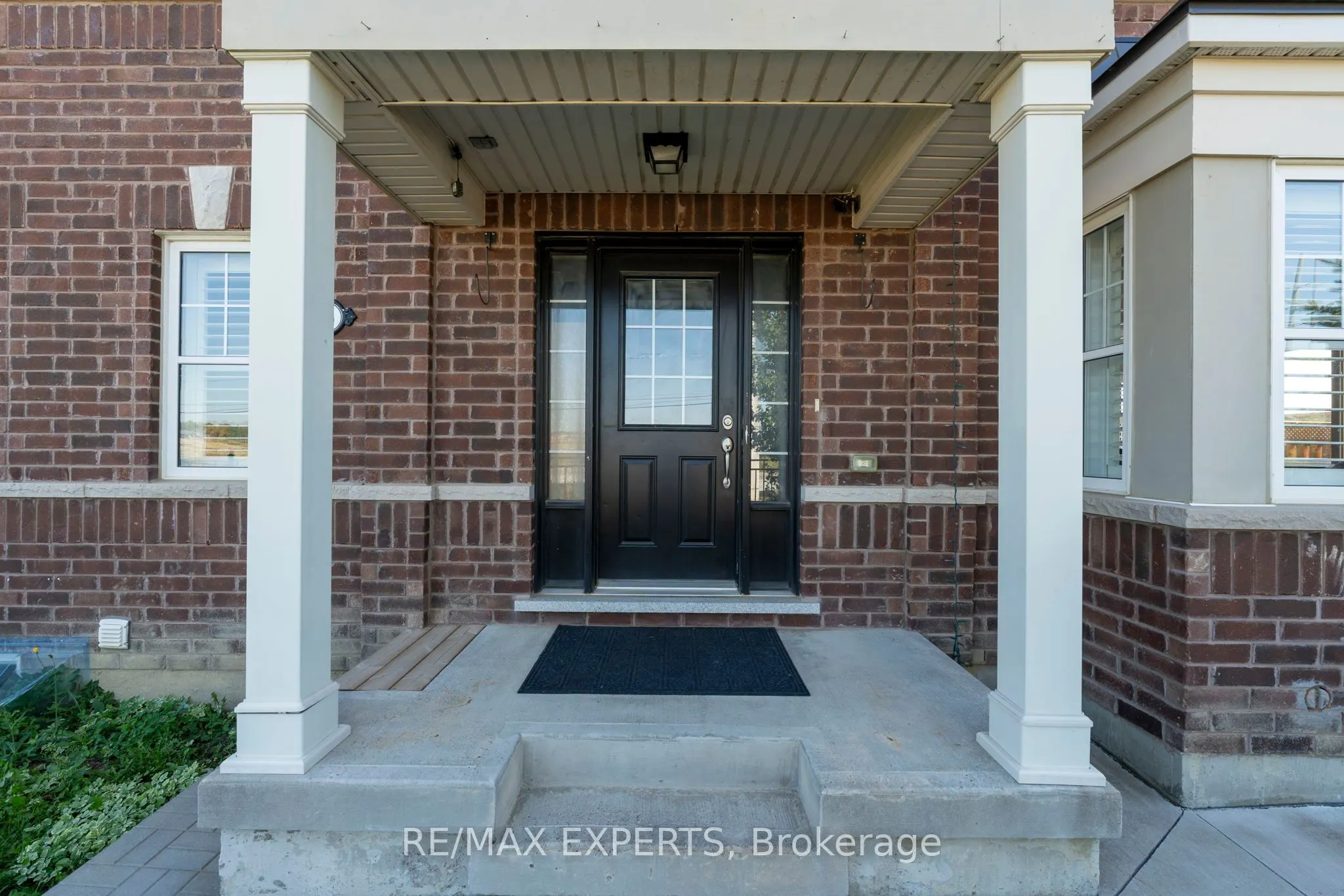 56 Donlamont Circle