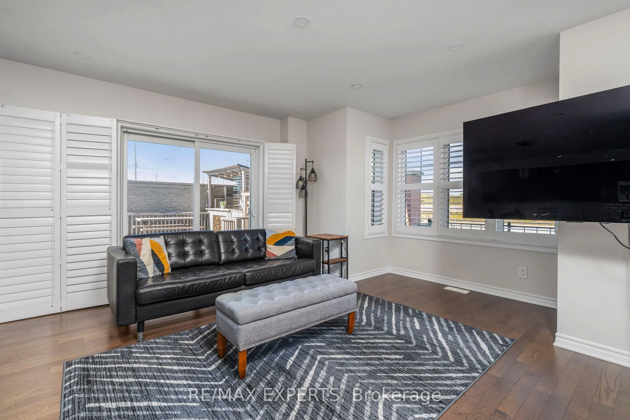 56 Donlamont Circle